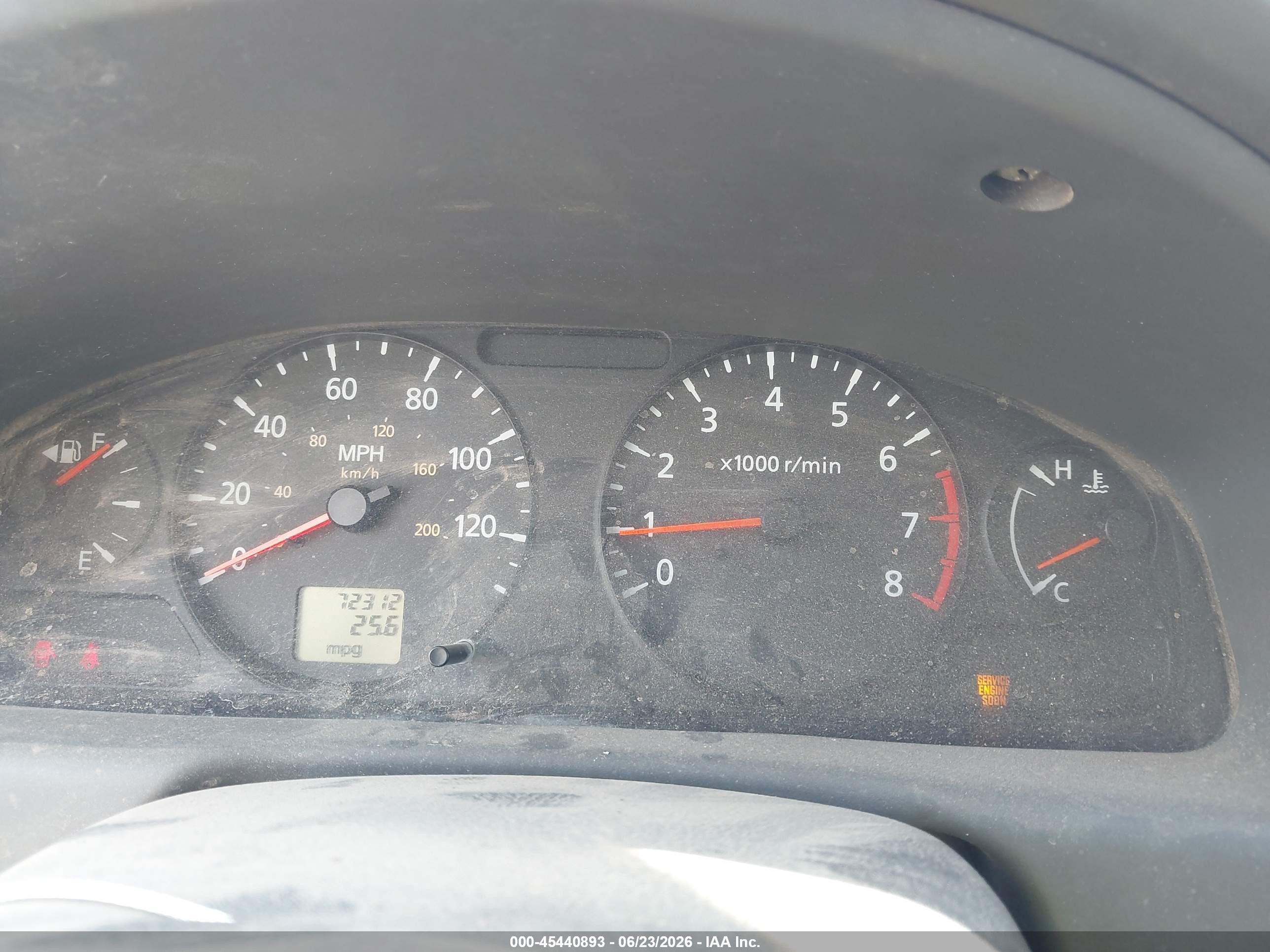 2005 Nissan Sentra 1.8s Red vin: 3N1CB51D75L473199