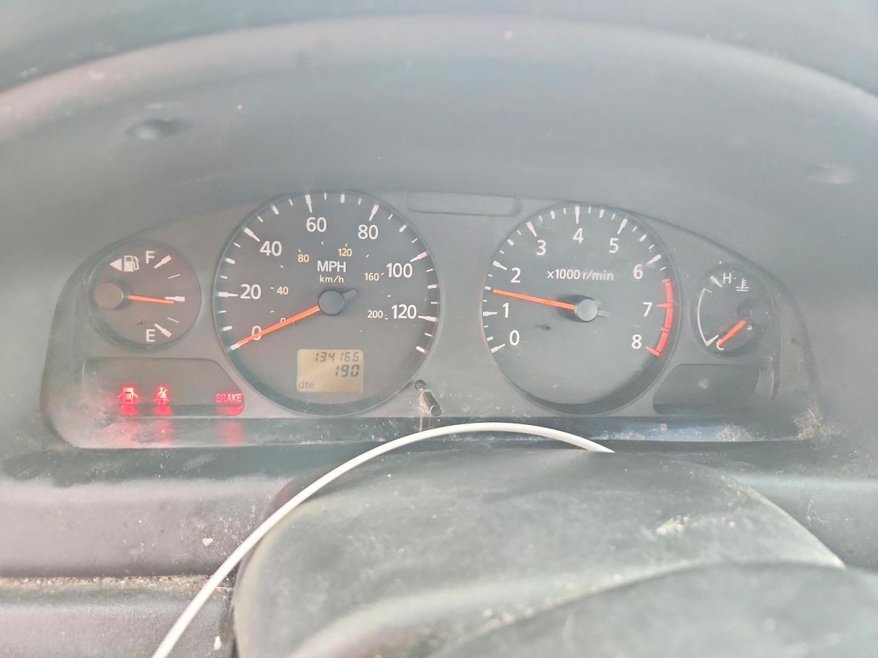 2006 Nissan Sentra 1.8 Red vin: 3N1CB51D76L542104