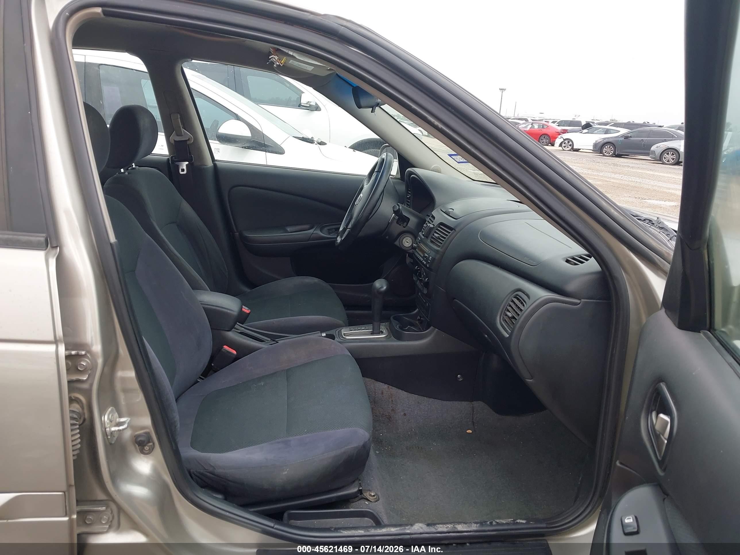 2006 Nissan Sentra 1.8s Beige vin: 3N1CB51D76L629954