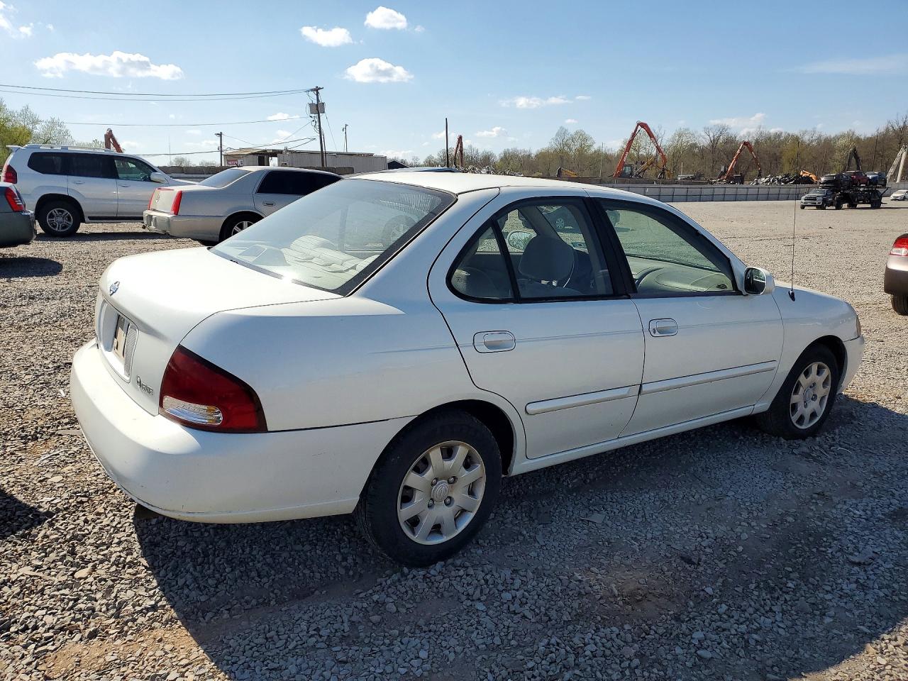 2000 Niss Sentra White vin: 3N1CB51D7YL320701