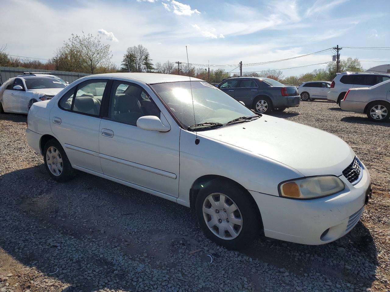 2000 Niss Sentra White vin: 3N1CB51D7YL320701