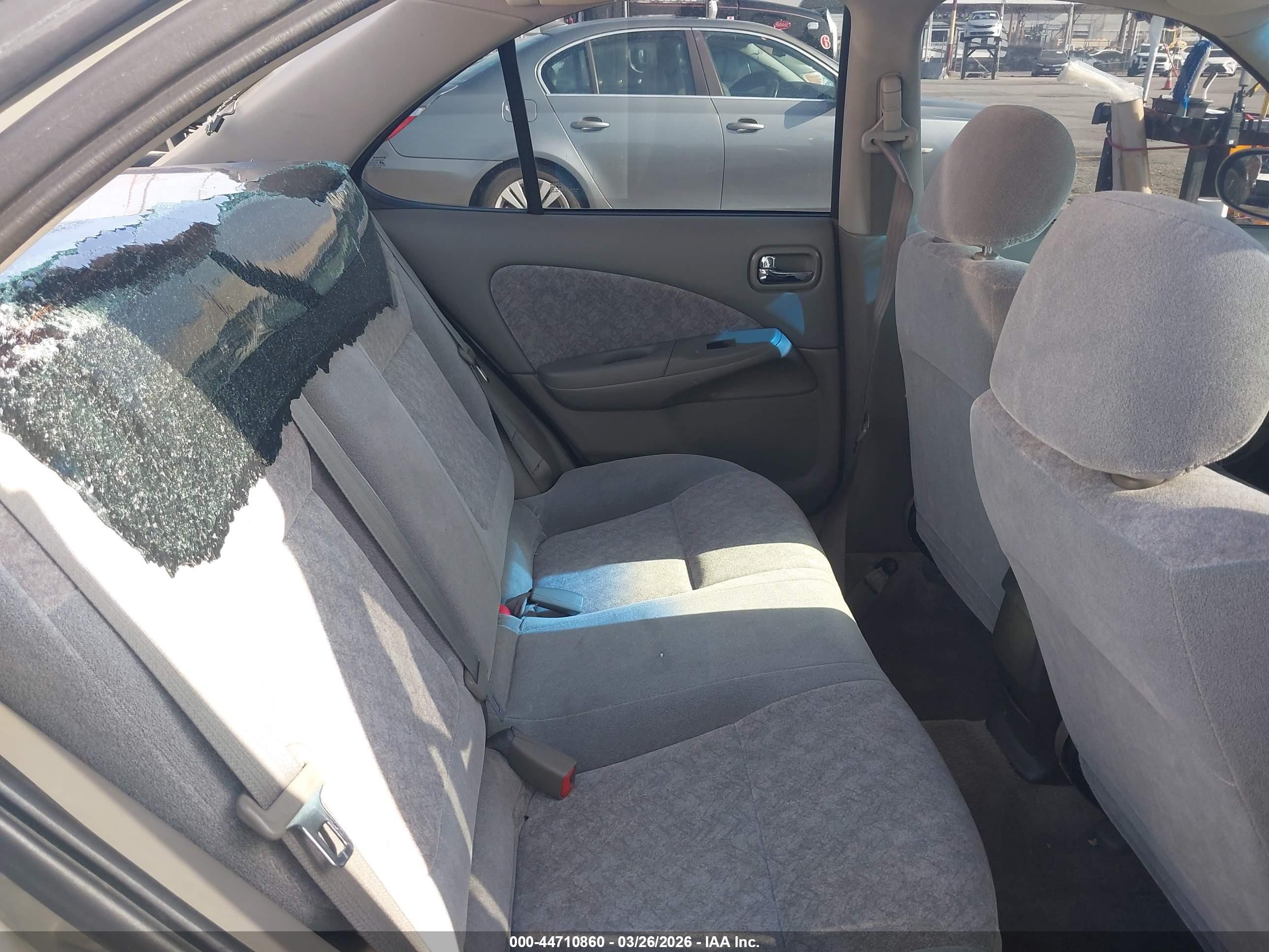 2001 Nissan Sentra Gxe Beige vin: 3N1CB51D81L434079