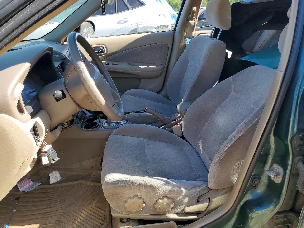 2001 Nissan Sentra Xe Teal vin: 3N1CB51D81L516619