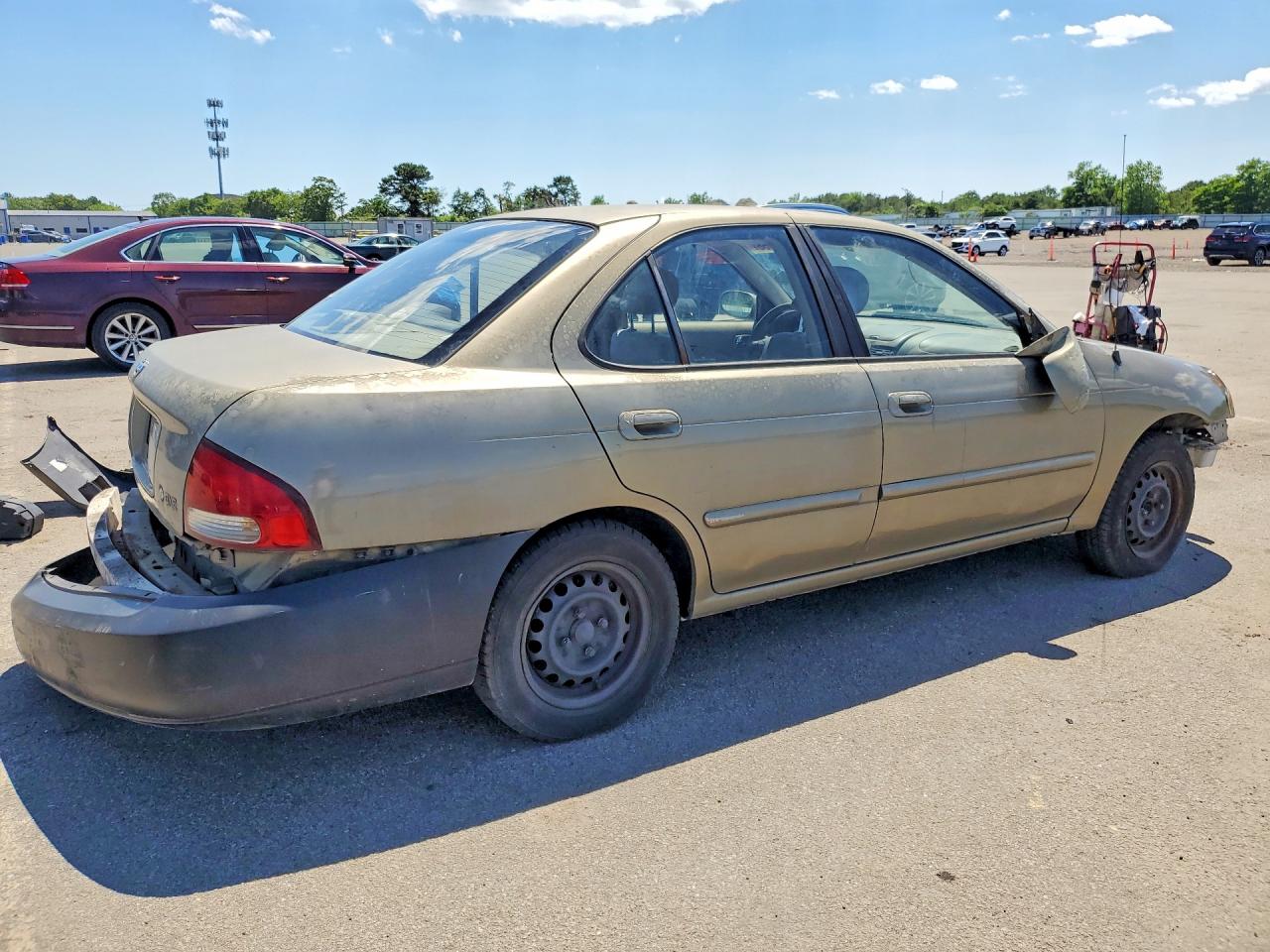 2001 Nissan Sentra Xe Tan vin: 3N1CB51D81L521044