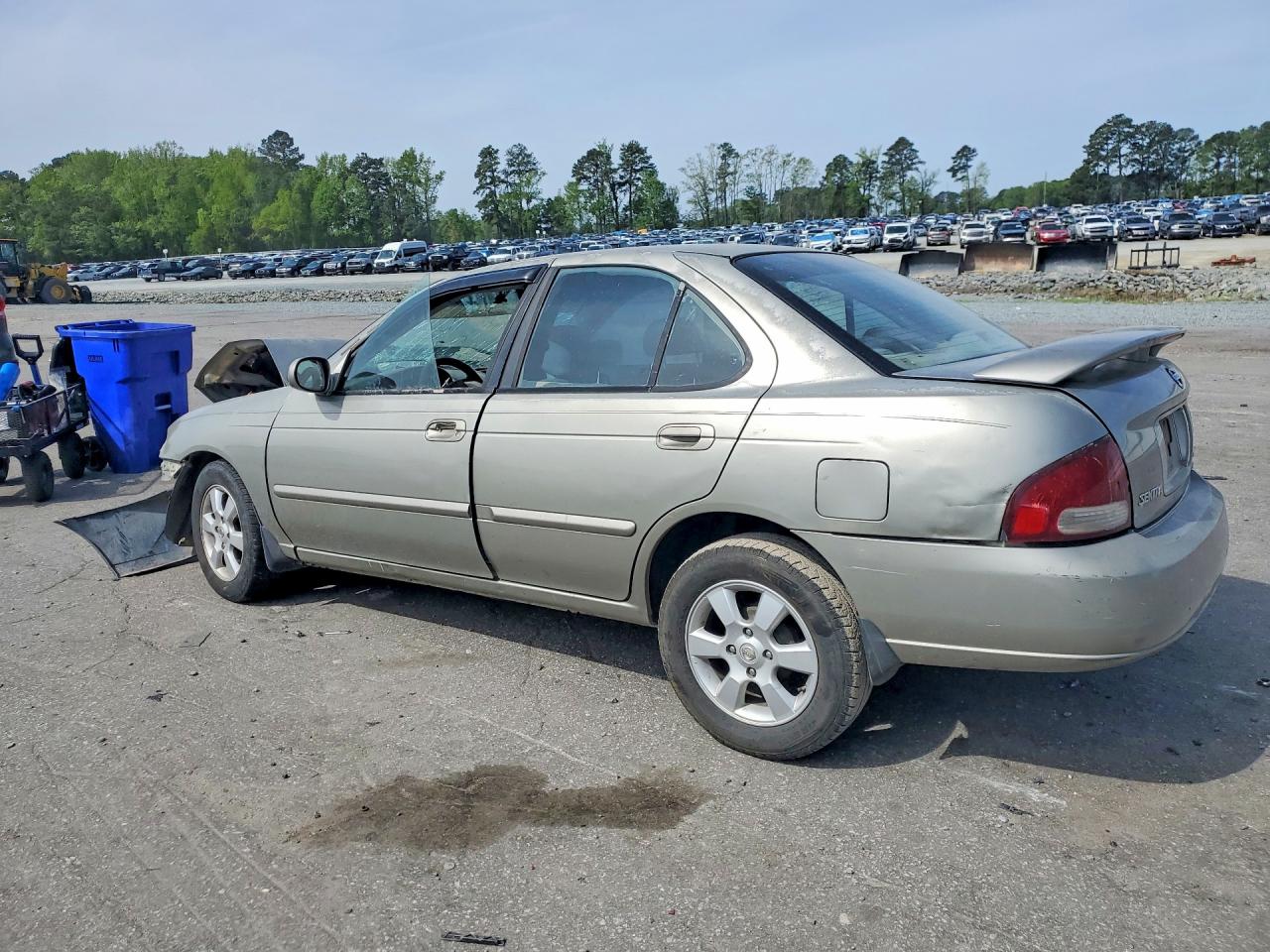 2003 Nissan Sentra Xe Золотой vin: 3N1CB51D83L812615
