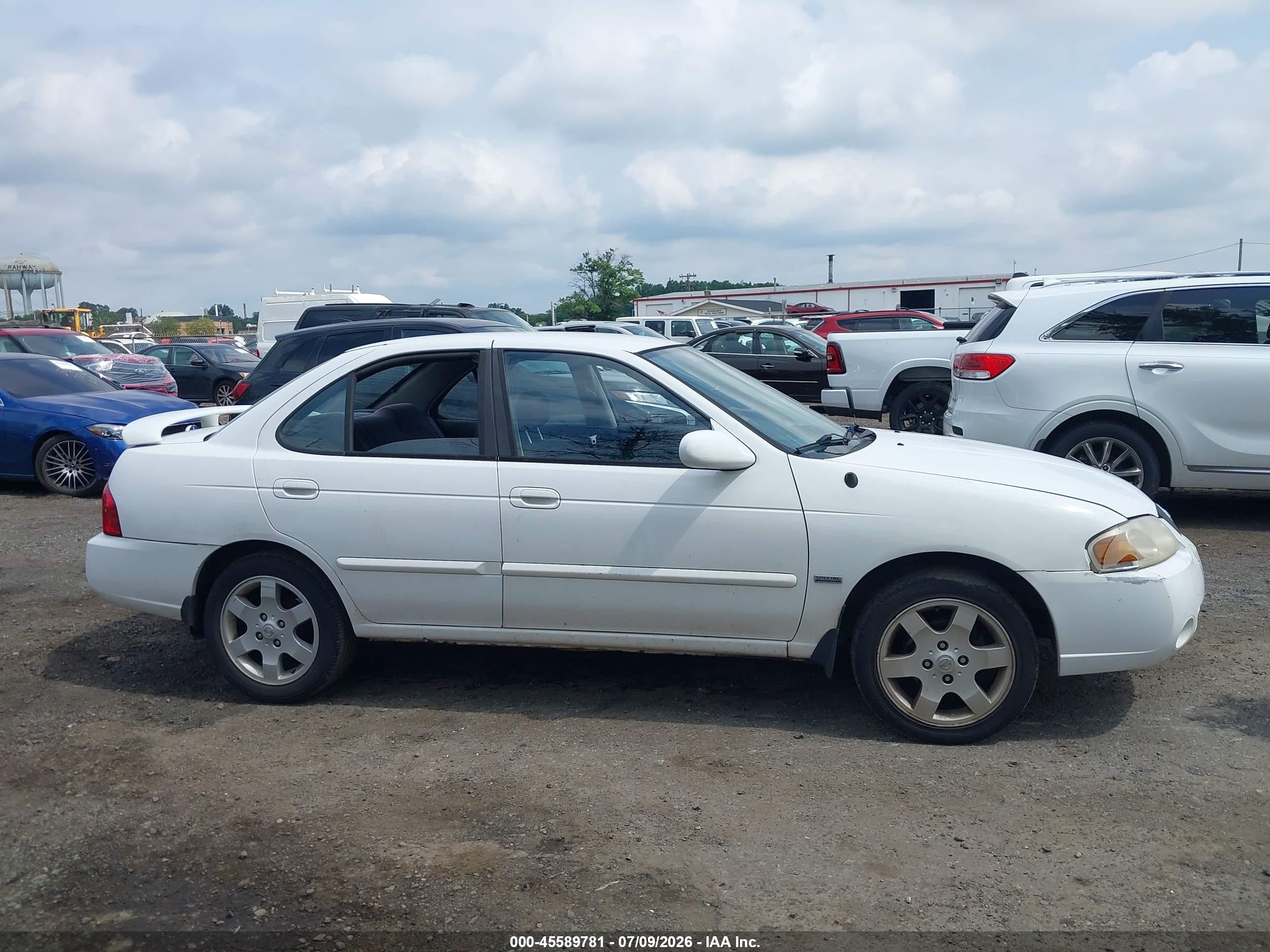 2005 Nissan Sentra 1.8s White vin: 3N1CB51D85L469629