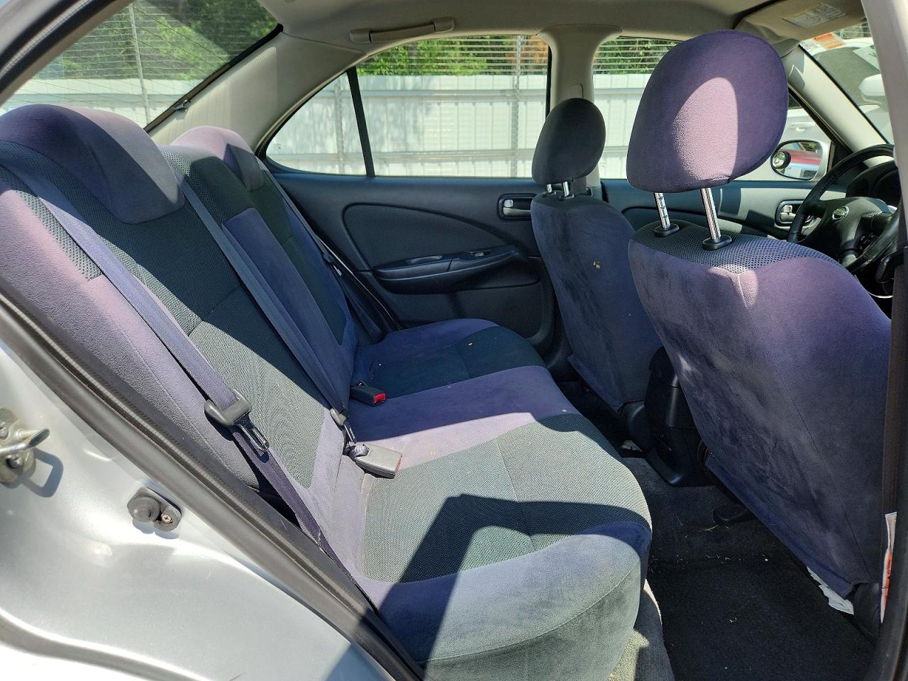 2005 Nissan Sentra 1.8 Silver vin: 3N1CB51D85L562537