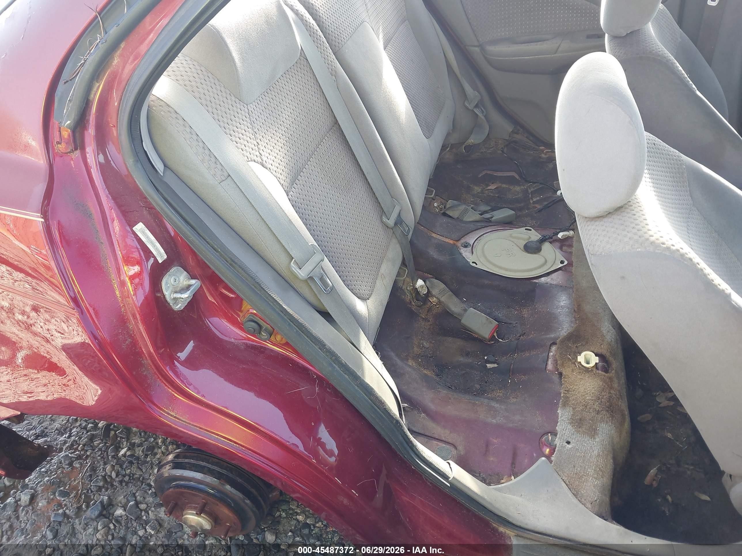 2005 Nissan Sentra 1.8s Бордовый vin: 3N1CB51D85L572761