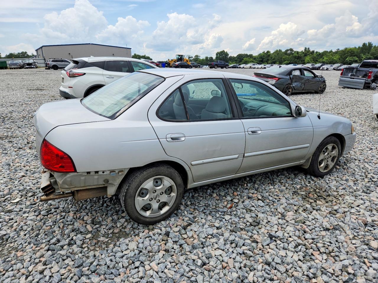 2005 Nissan Sentra 1.8 Beige vin: 3N1CB51D85L591908
