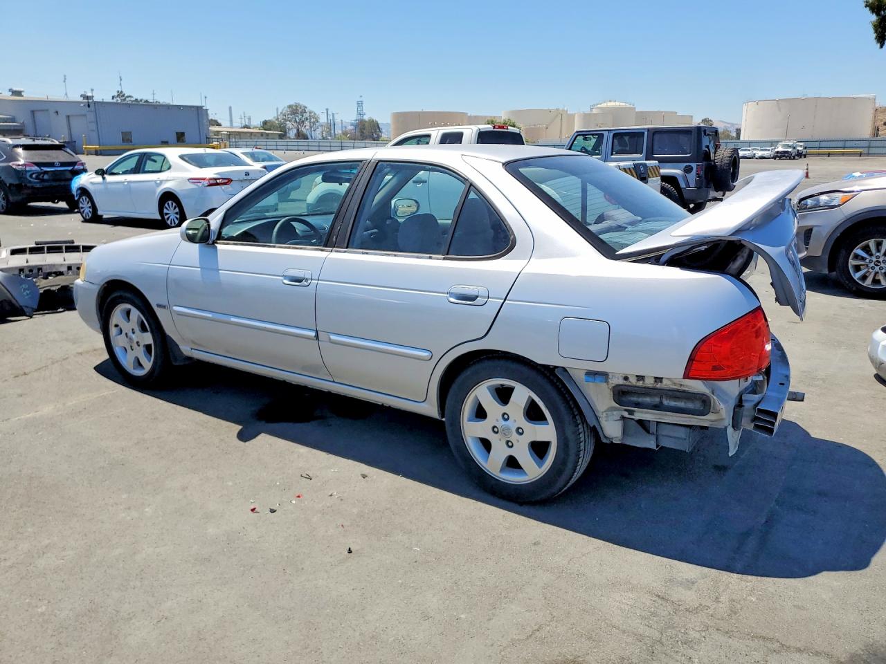 2006 Nissan Sentra 1.8 Серебряный vin: 3N1CB51D86L499733