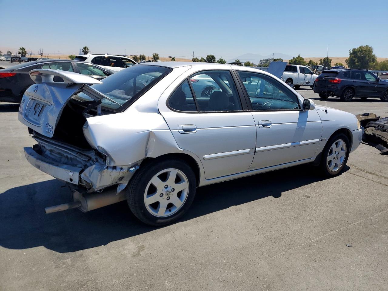 2006 Nissan Sentra 1.8 Серебряный vin: 3N1CB51D86L499733