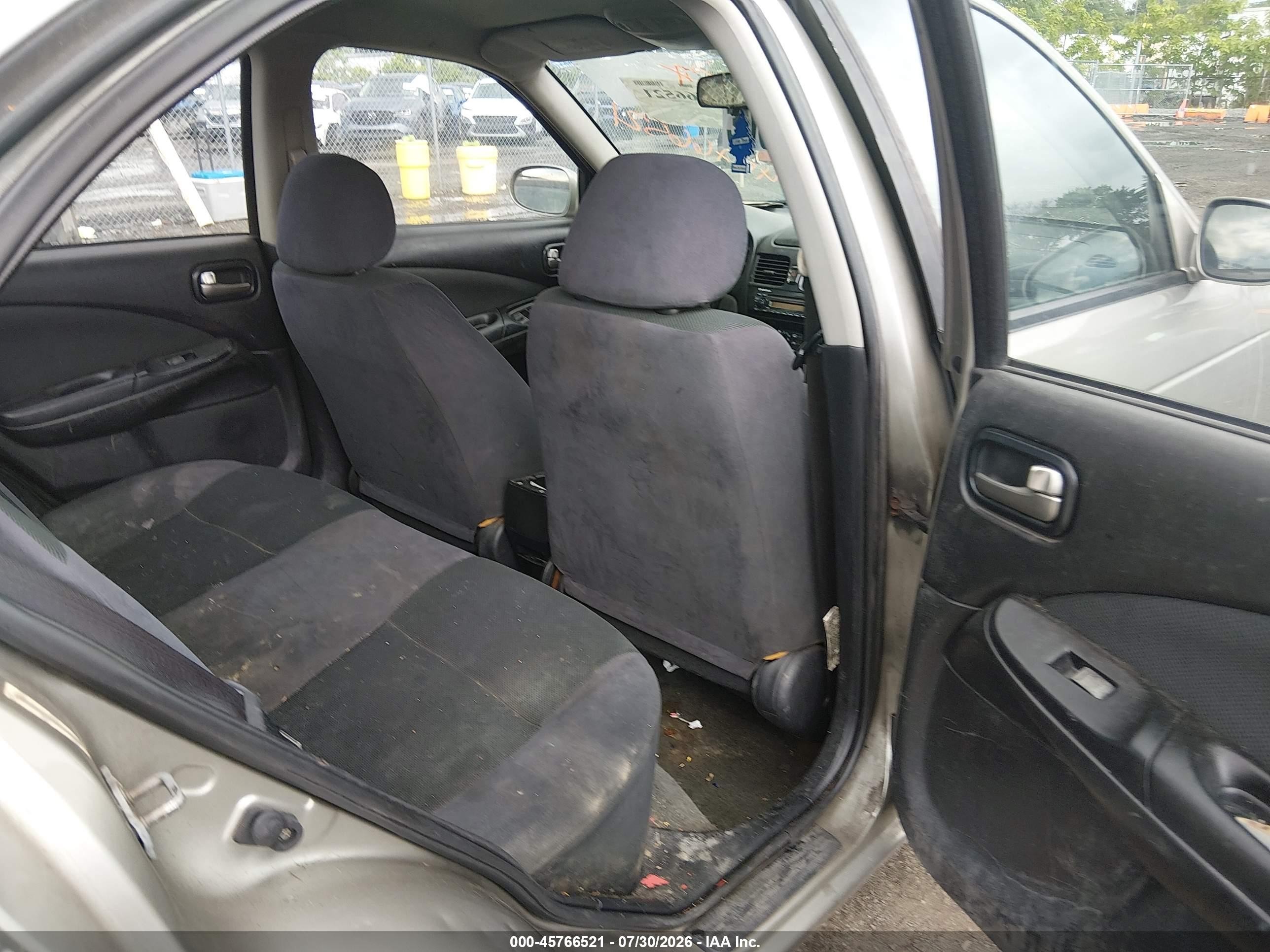 2006 Nissan Sentra 1.8s Beige vin: 3N1CB51D86L627078