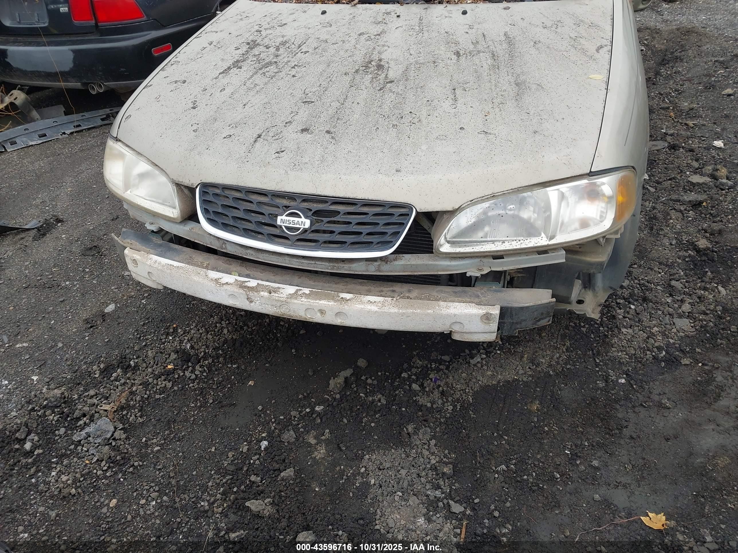 2000 Nissan Sentra Gxe/xe Gold vin: 3N1CB51D8YL321629