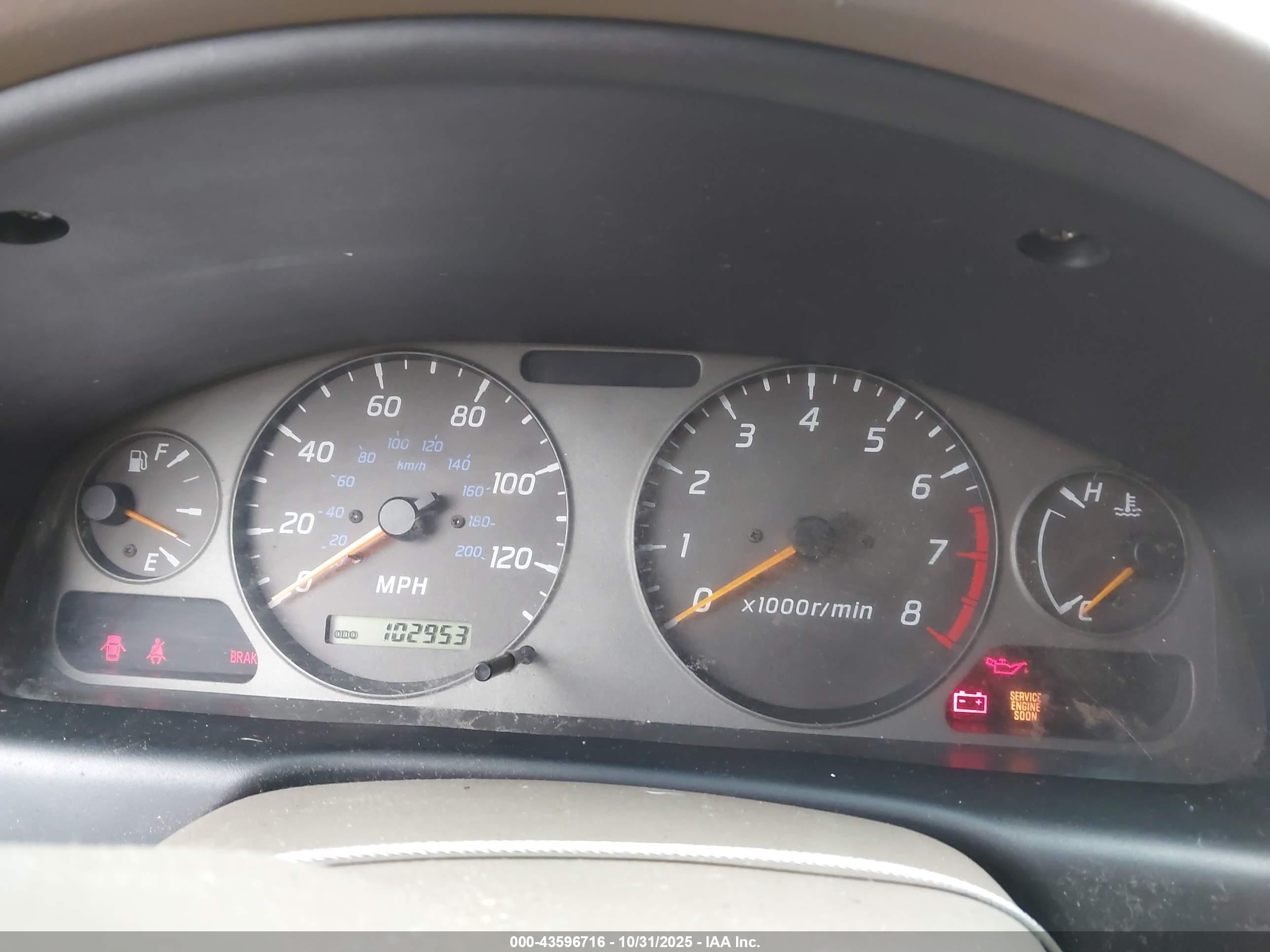 2000 Nissan Sentra Gxe/xe Gold vin: 3N1CB51D8YL321629