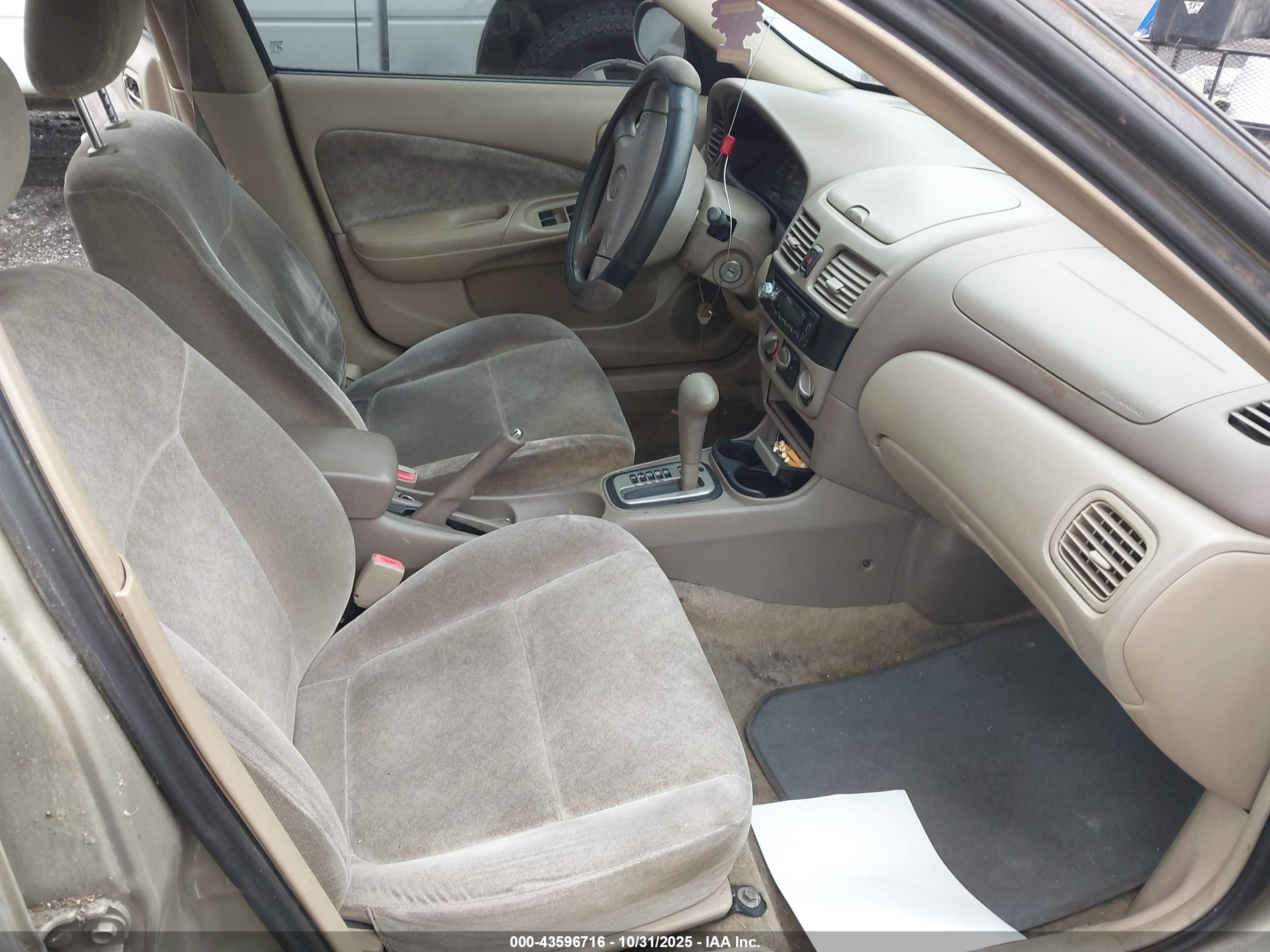 2000 Nissan Sentra Gxe/xe Gold vin: 3N1CB51D8YL321629