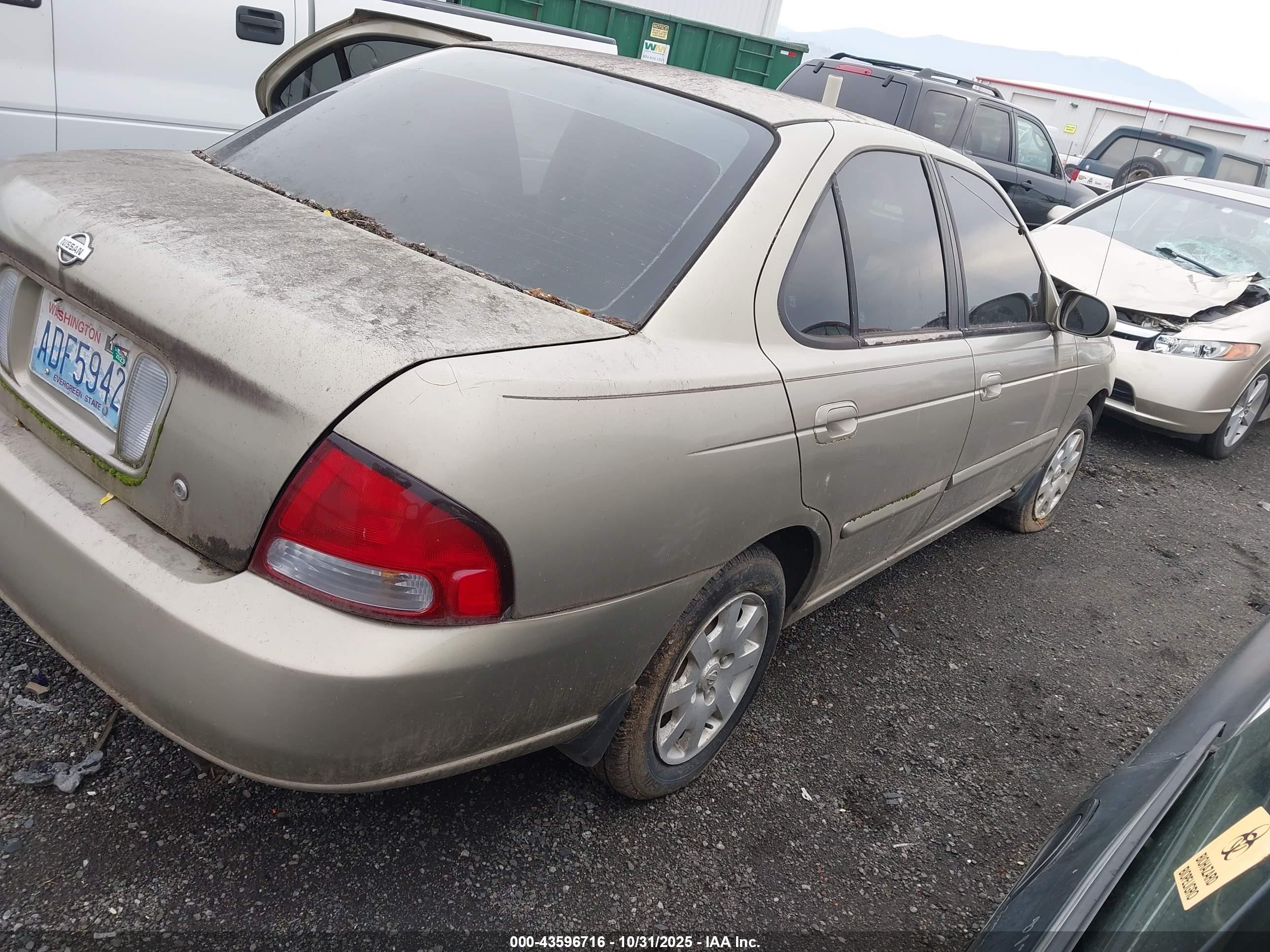 2000 Nissan Sentra Gxe/xe Gold vin: 3N1CB51D8YL321629