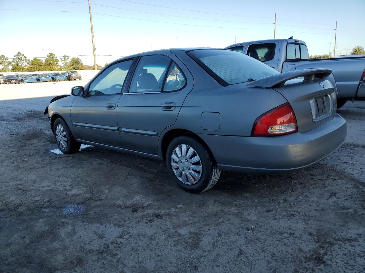 2000 Nissan Sentra Base Gray vin: 3N1CB51D8YL325129