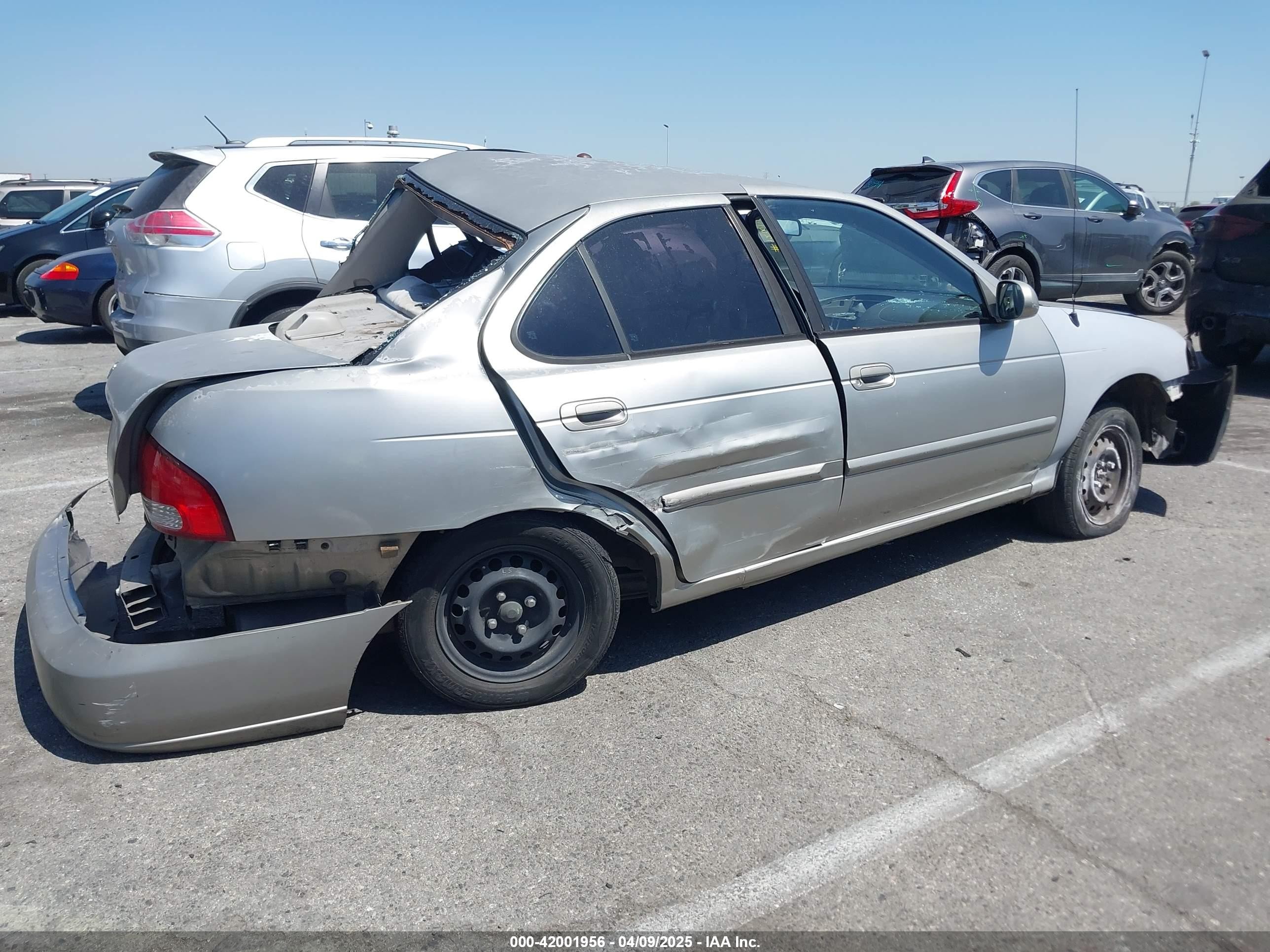 2000 Nissan Sentra Gxe/xe Silver vin: 3N1CB51D8YL353447