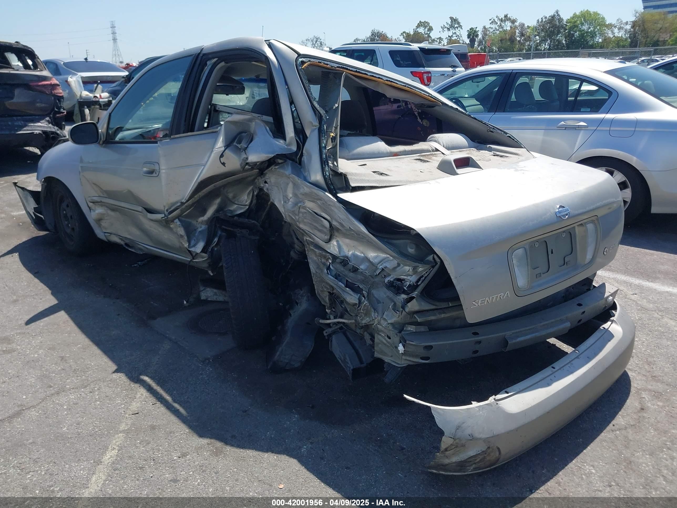 2000 Nissan Sentra Gxe/xe Silver vin: 3N1CB51D8YL353447