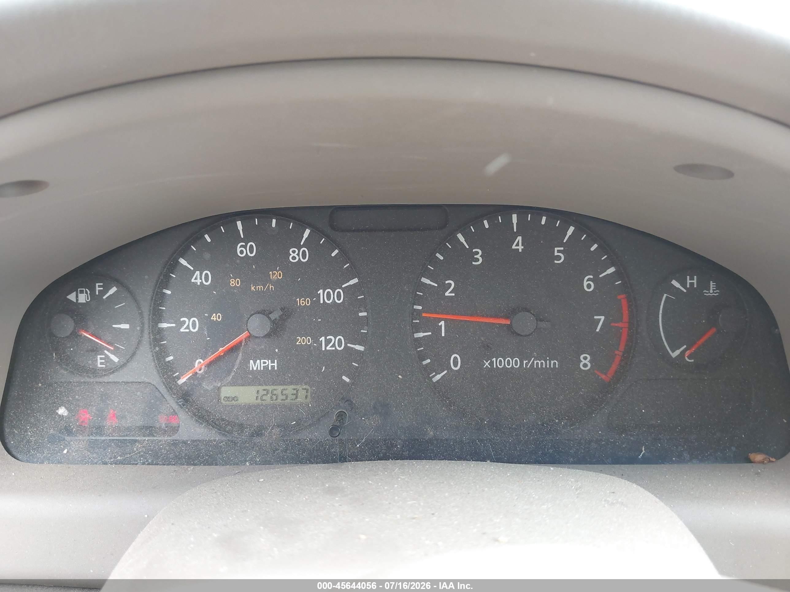2004 Nissan Sentra 1.8s Silver vin: 3N1CB51D94L843759