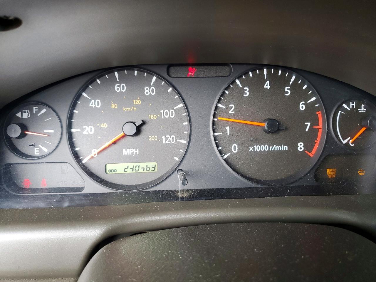 2004 Nissan Sentra 1.8 Green vin: 3N1CB51D94L876406