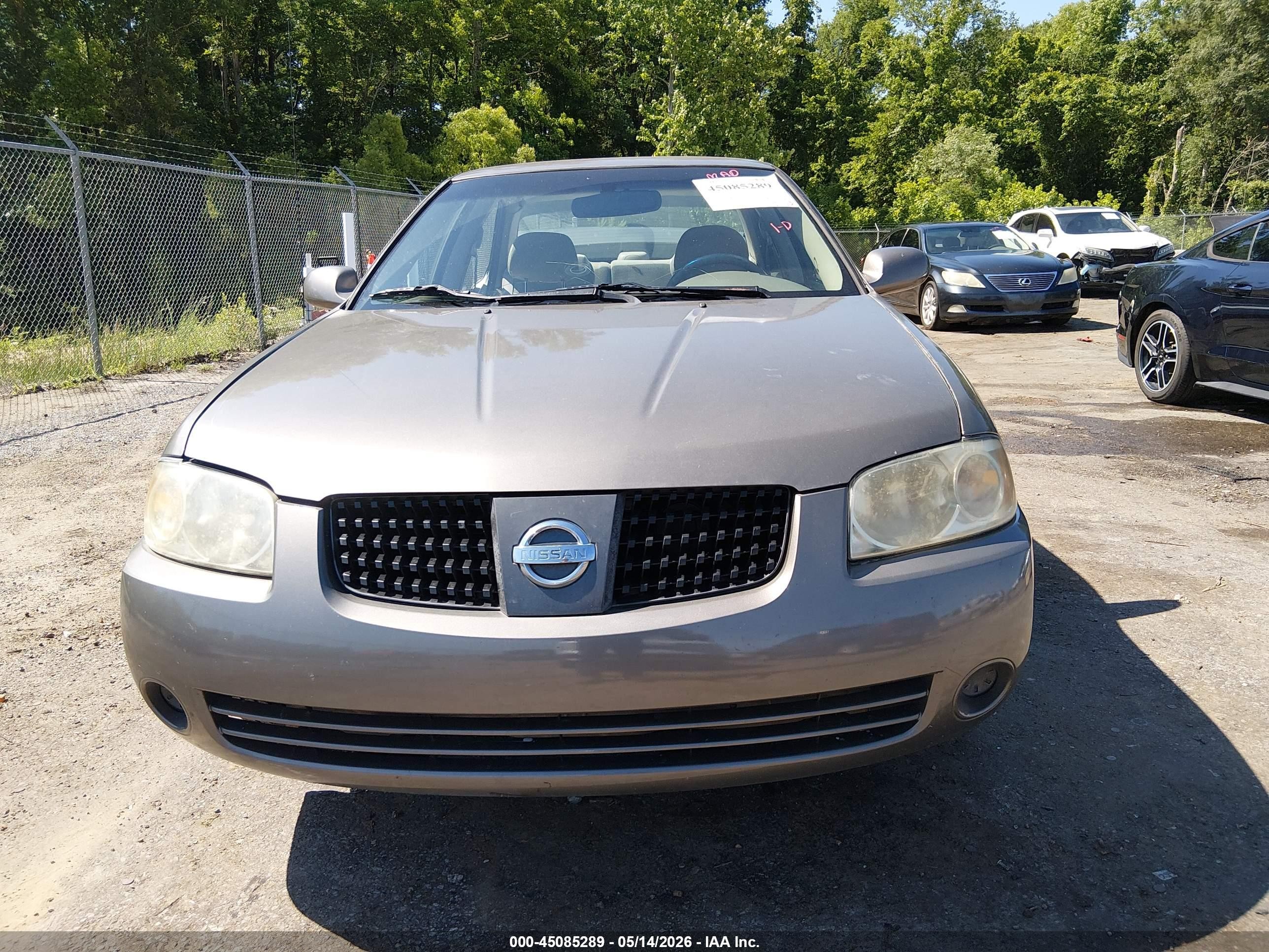 2005 Nissan Sentra 1.8s Коричневый vin: 3N1CB51D95L468456