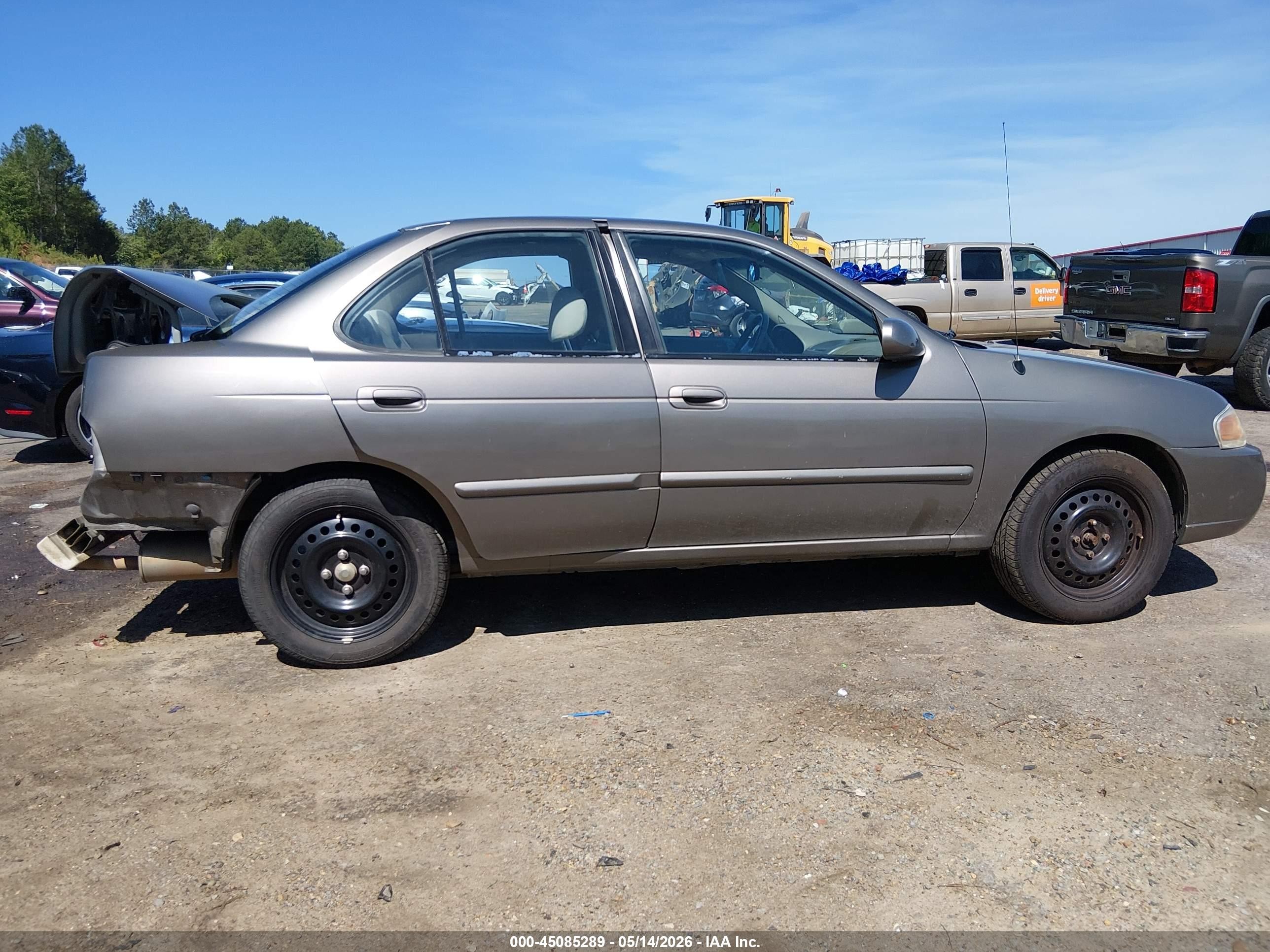2005 Nissan Sentra 1.8s Коричневый vin: 3N1CB51D95L468456
