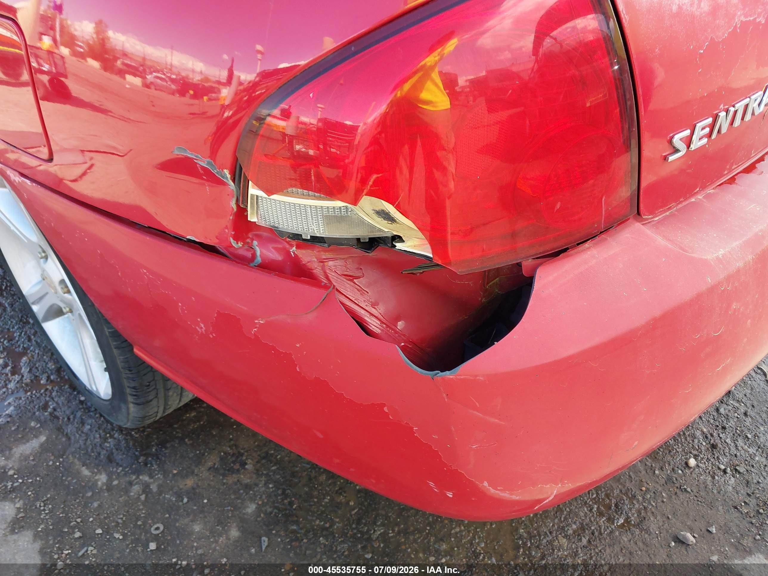 2005 Nissan Sentra 1.8s Красный vin: 3N1CB51D95L498685