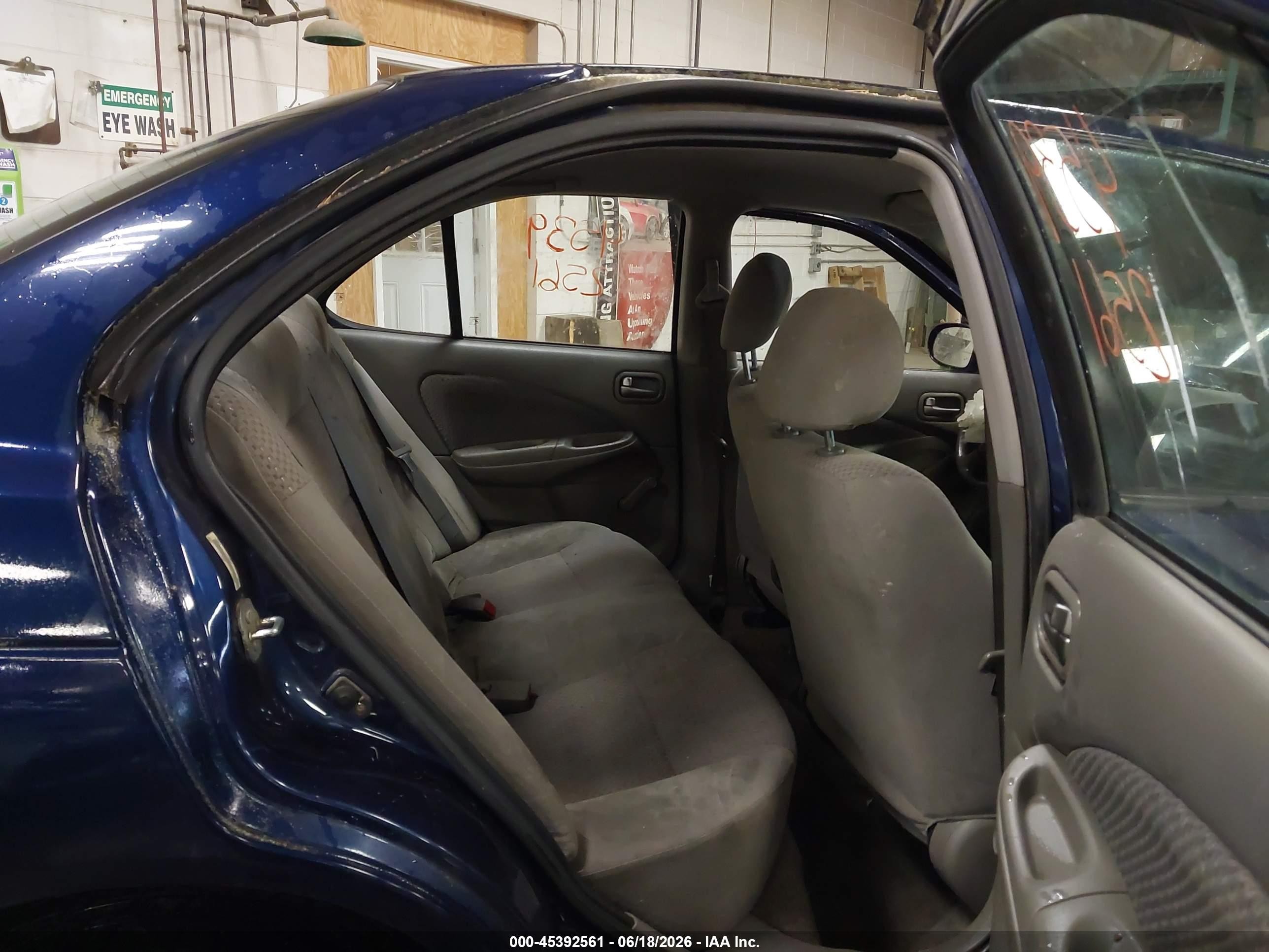 2005 Nissan Sentra 1.8 Blue vin: 3N1CB51D95L551109