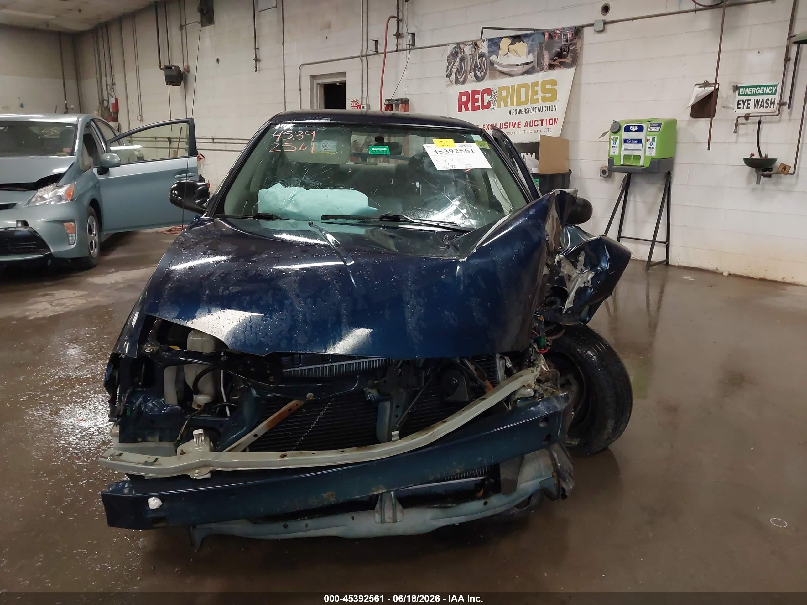 2005 Nissan Sentra 1.8 Blue vin: 3N1CB51D95L551109