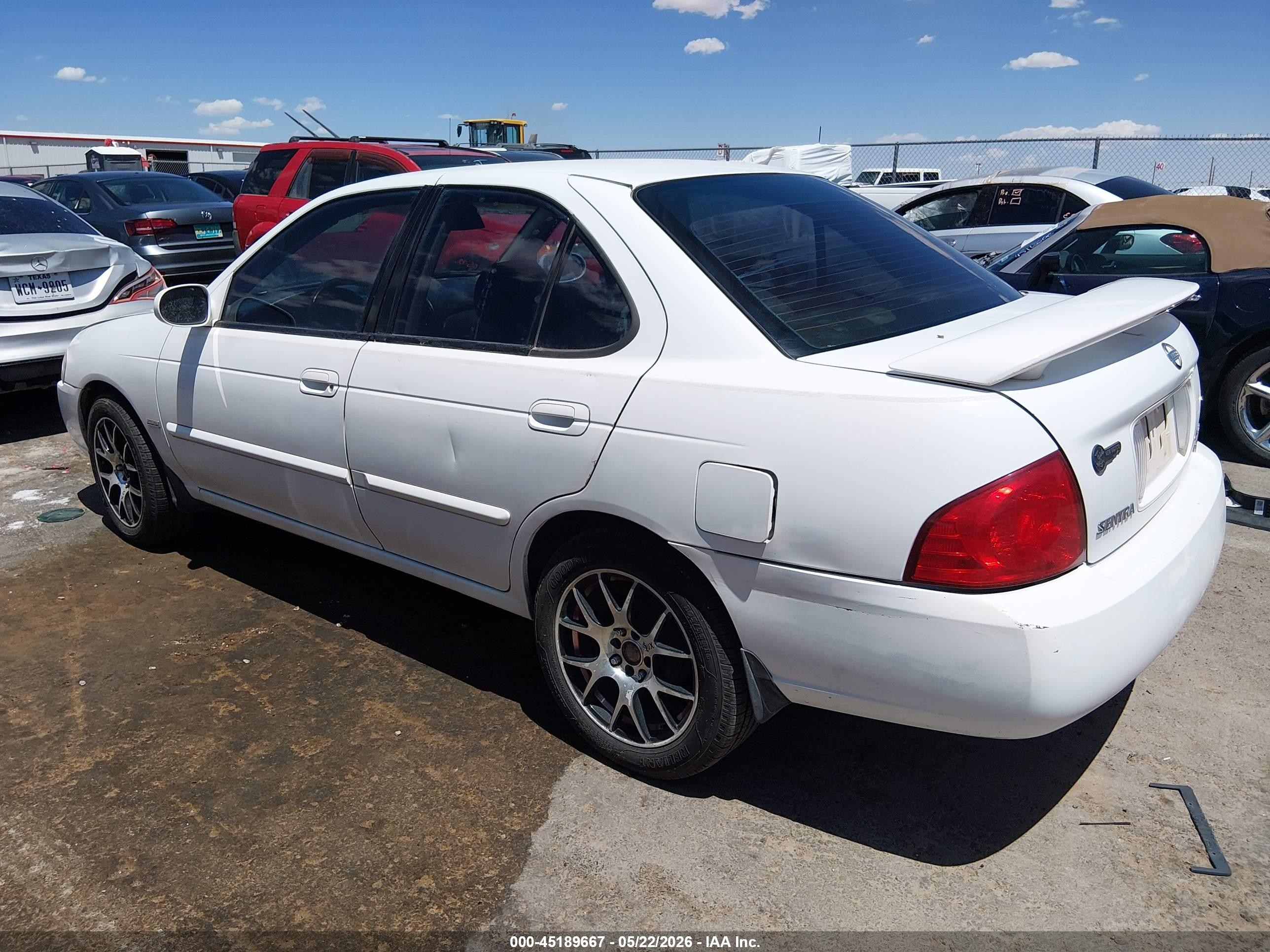 2006 Nissan Sentra 1.8s Белый vin: 3N1CB51D96L499501