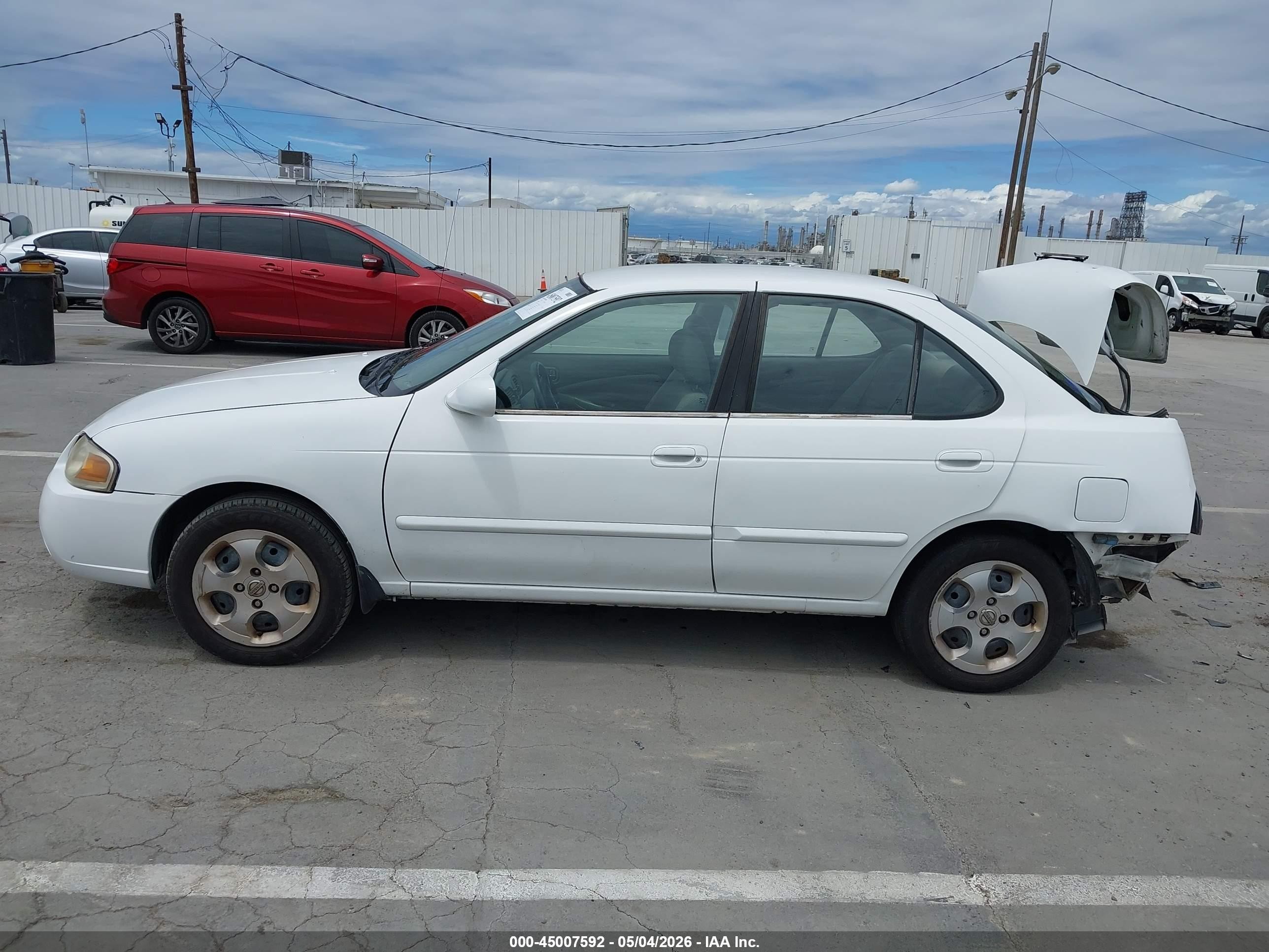 2006 Nissan Sentra 1.8 Белый vin: 3N1CB51D96L506446