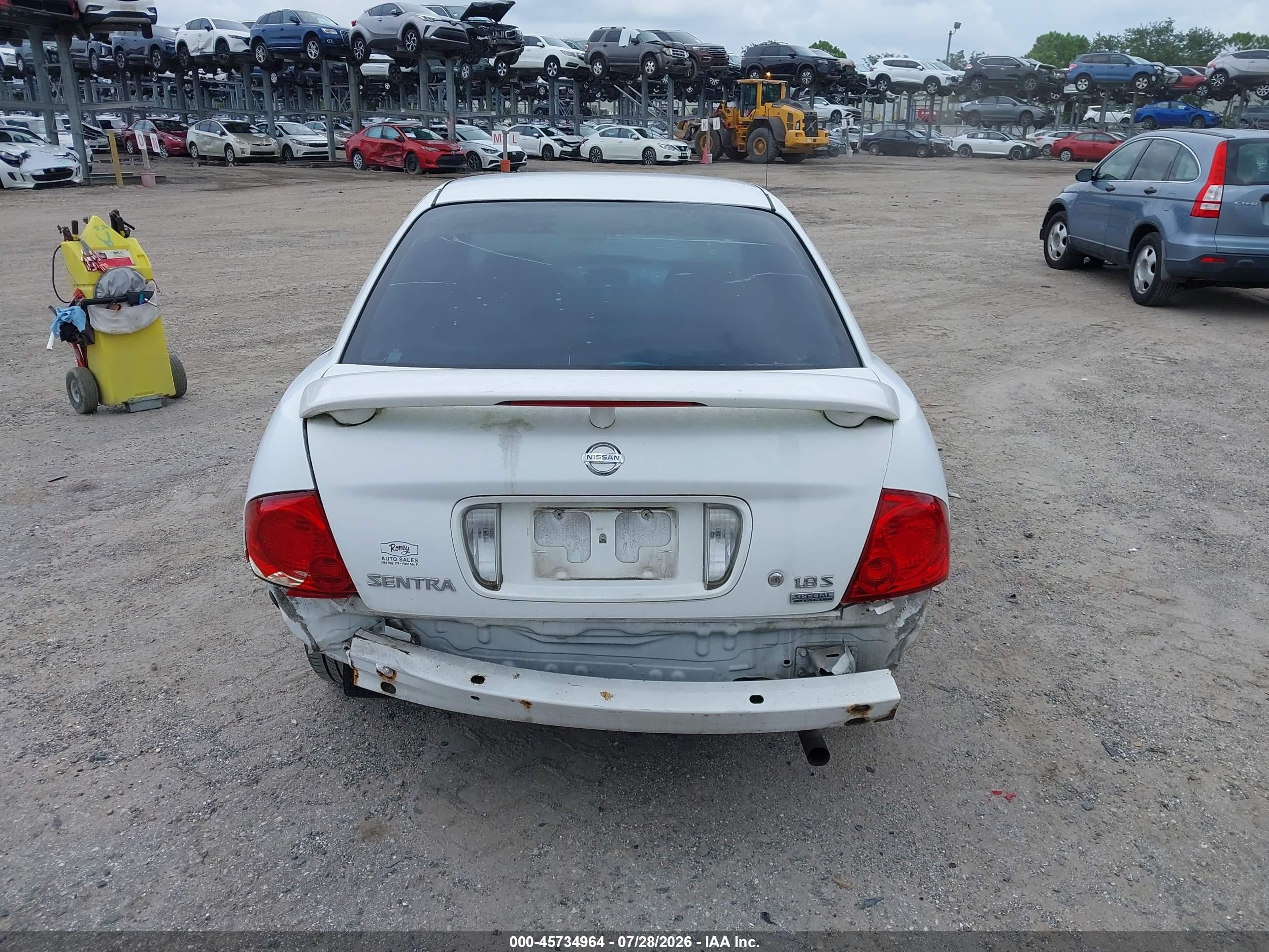 2006 Nissan Sentra 1.8s Белый vin: 3N1CB51D96L517429
