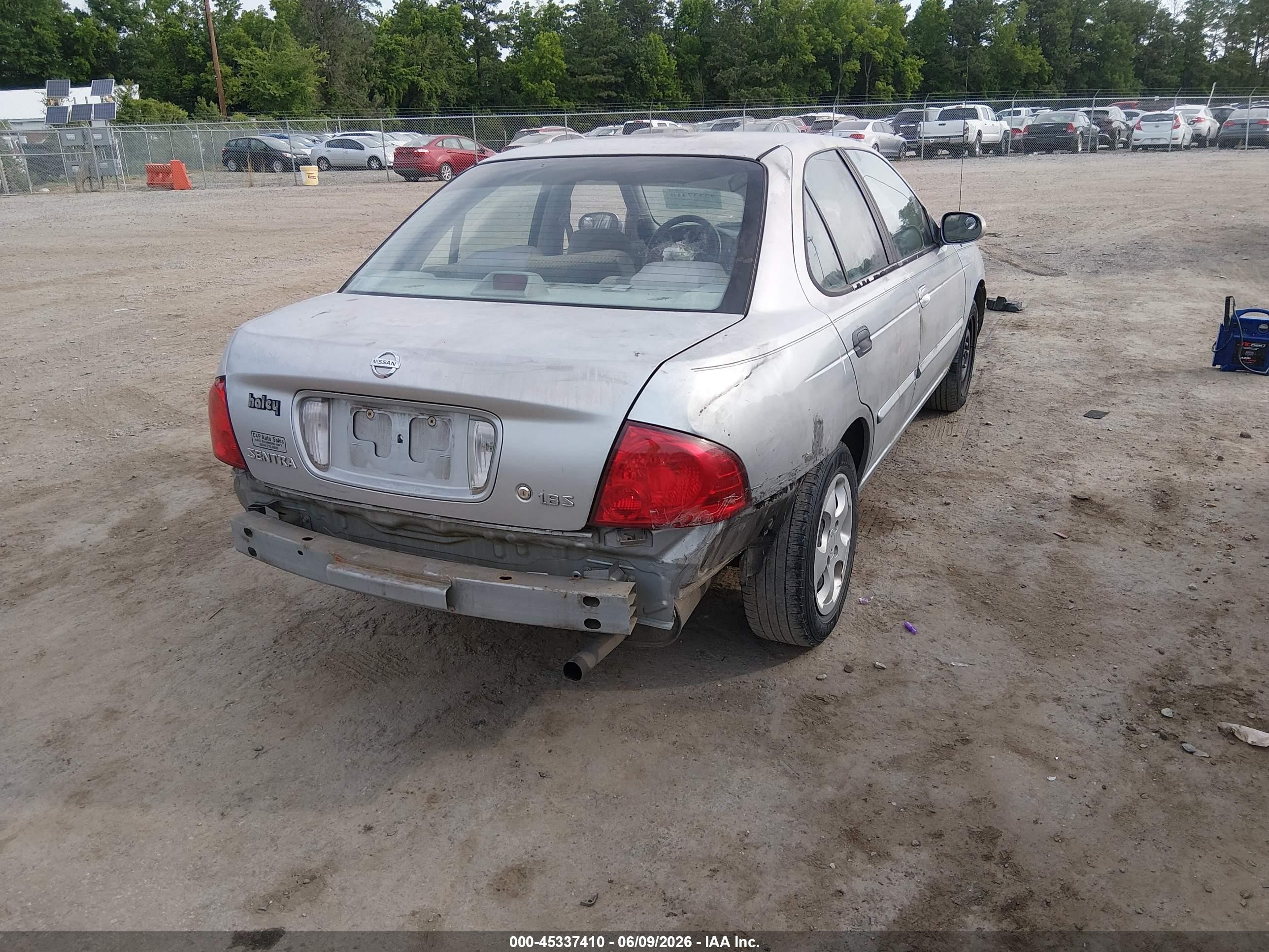 2004 Nissan Sentra 1.8s Silver vin: 3N1CB51DX4L863390