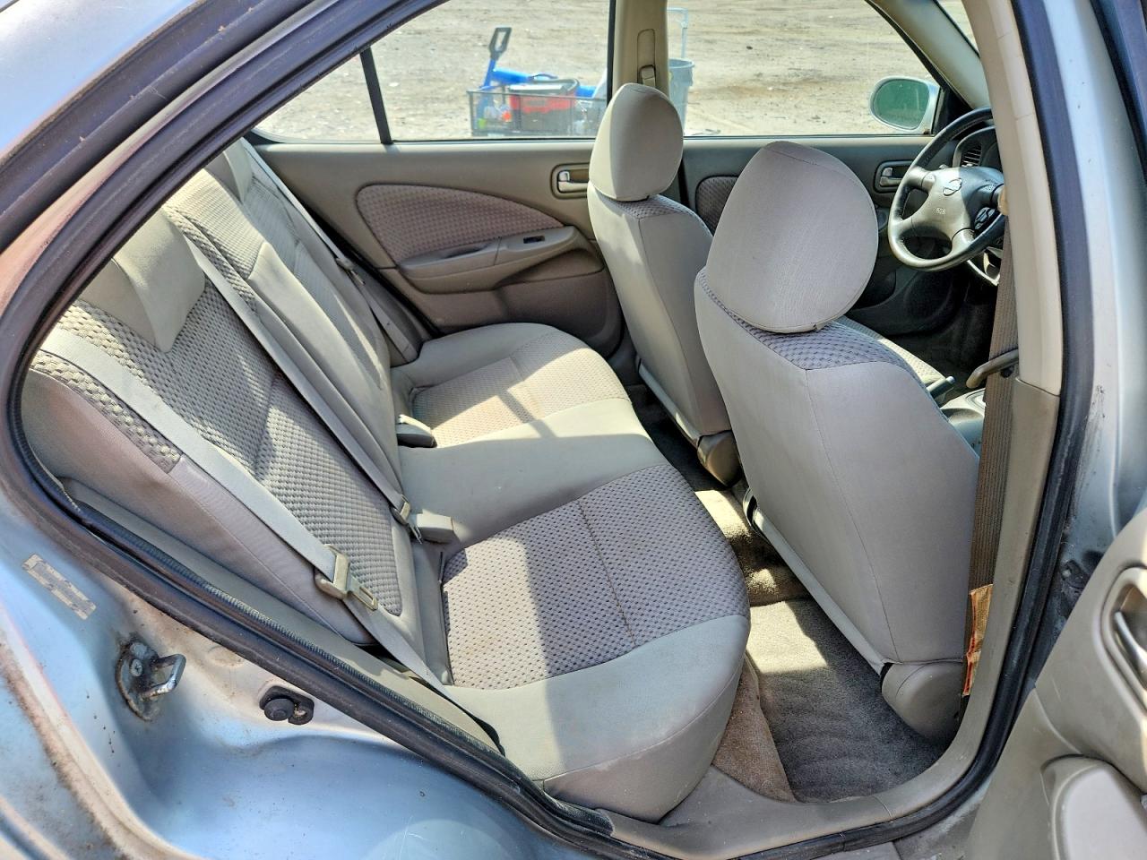 2004 Nissan Sentra 1.8 Silver vin: 3N1CB51DX4L876799