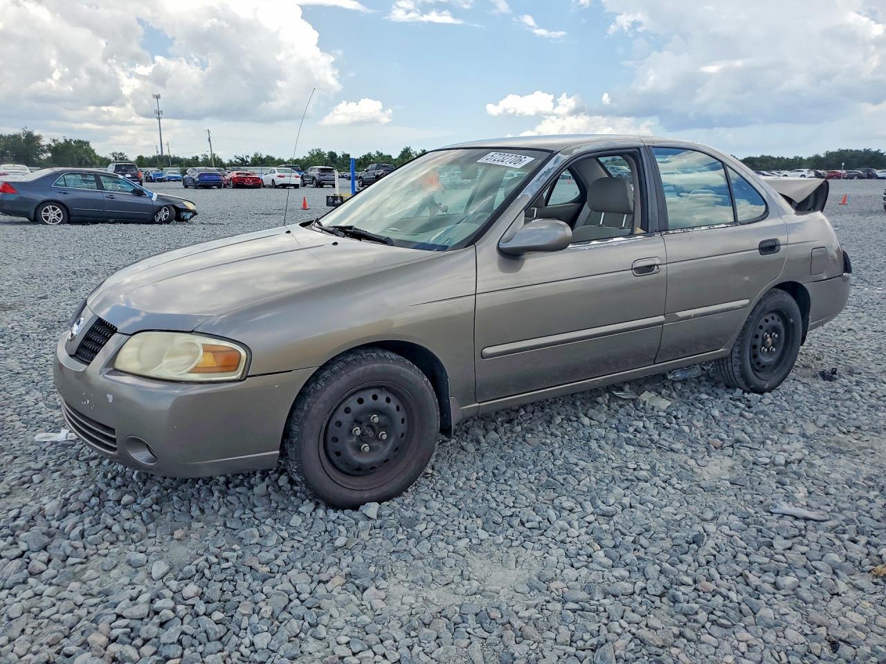 2004 Nissan Sentra 1.8 Бежевый vin: 3N1CB51DX4L919022