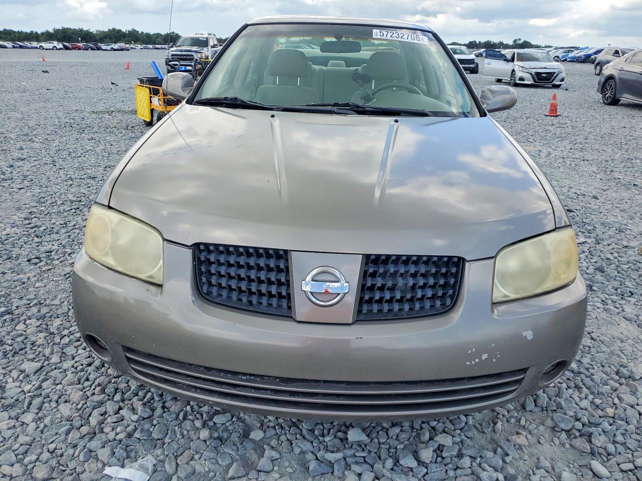 2004 Nissan Sentra 1.8 Бежевый vin: 3N1CB51DX4L919022