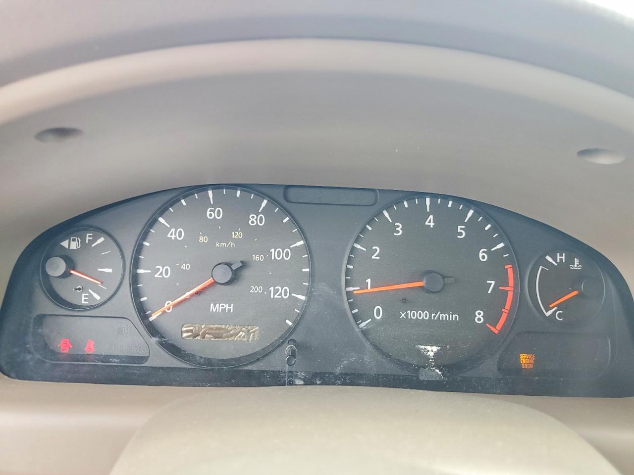 2004 Nissan Sentra 1.8 Бежевый vin: 3N1CB51DX4L919022