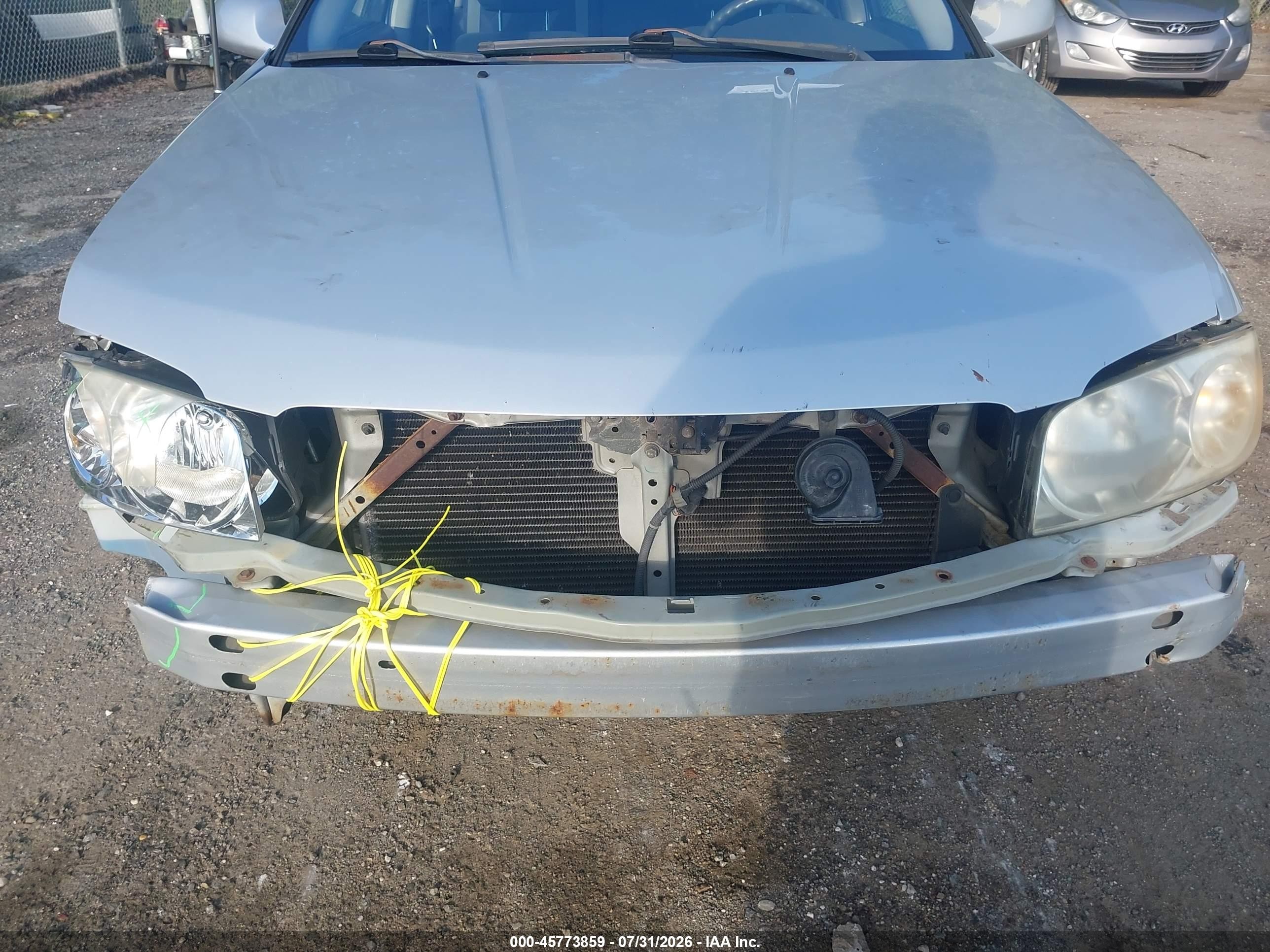 2005 Nissan Sentra 1.8s Silver vin: 3N1CB51DX5L525053