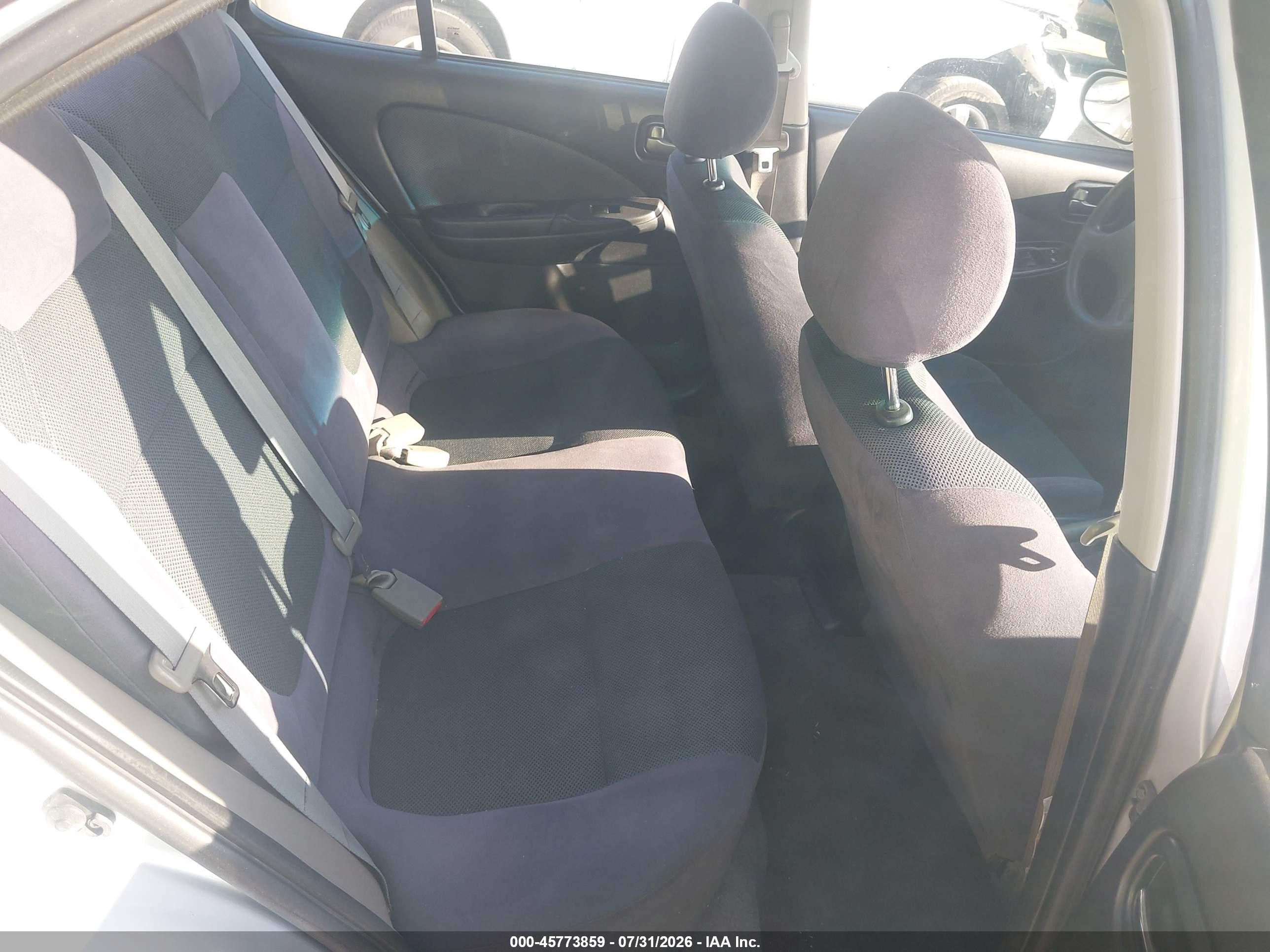 2005 Nissan Sentra 1.8s Silver vin: 3N1CB51DX5L525053