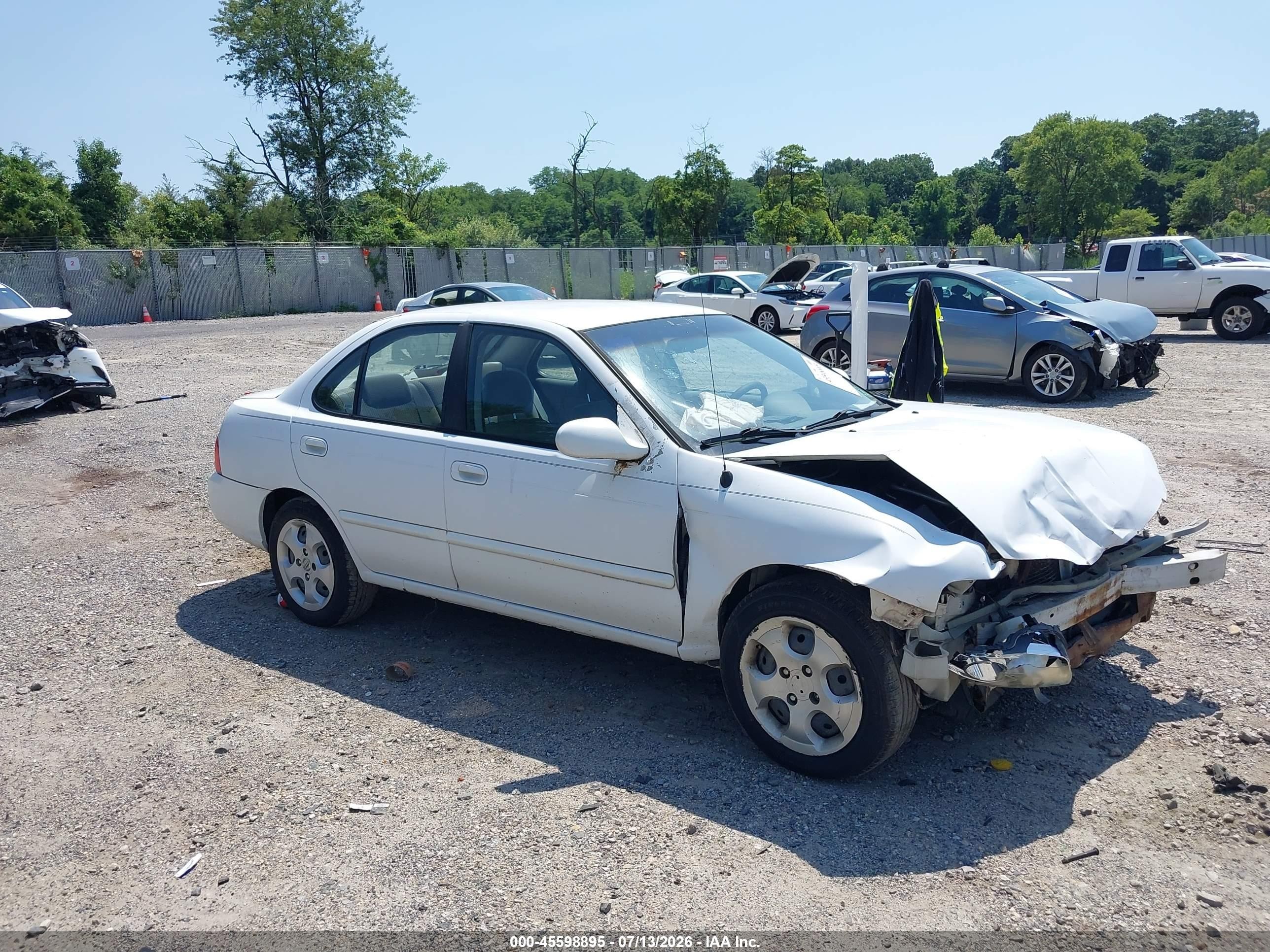 2005 Nissan Sentra 1.8s Белый vin: 3N1CB51DX5L540927