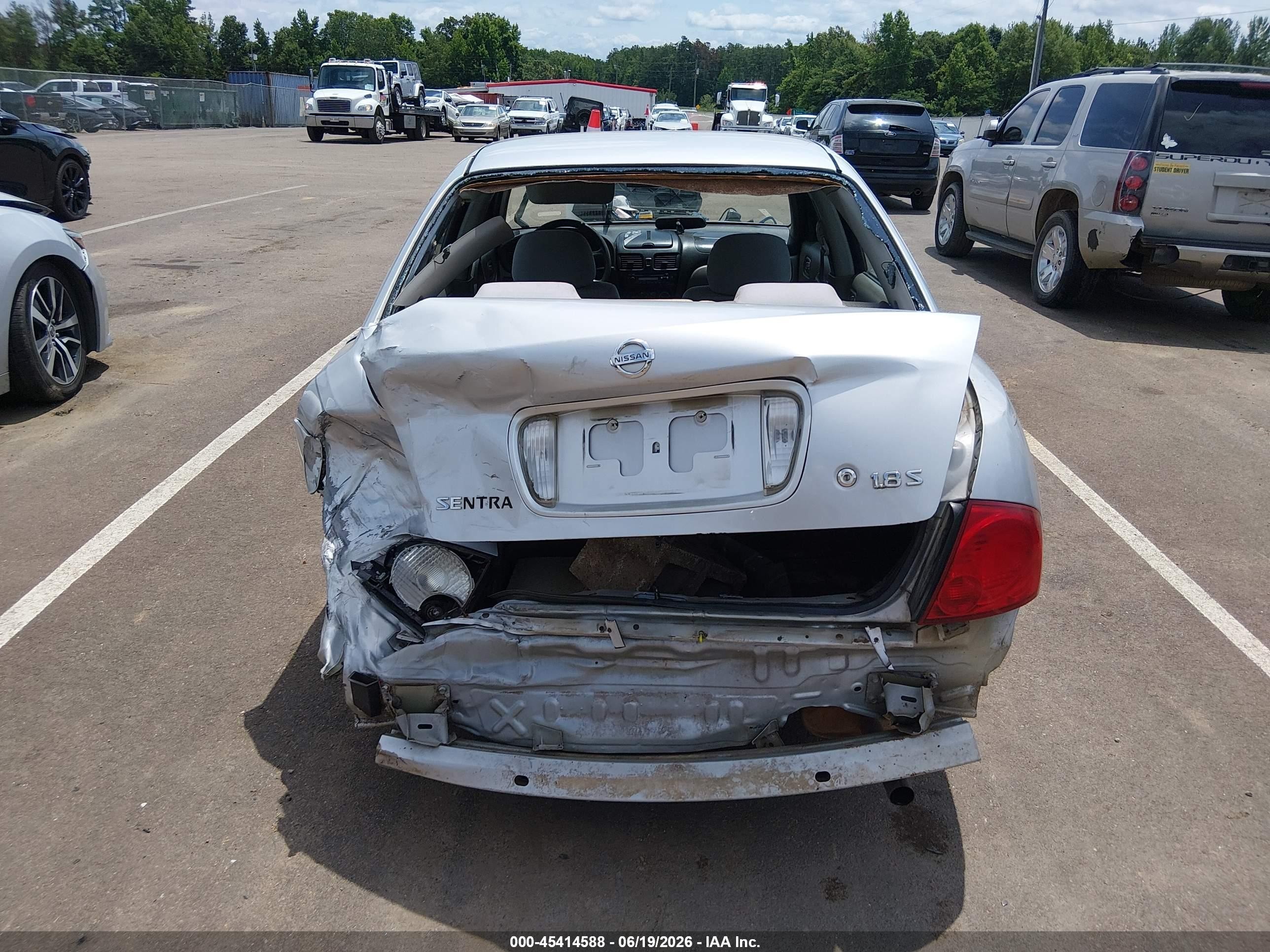 2006 Nissan Sentra 1.8s Silver vin: 3N1CB51DX6L462991
