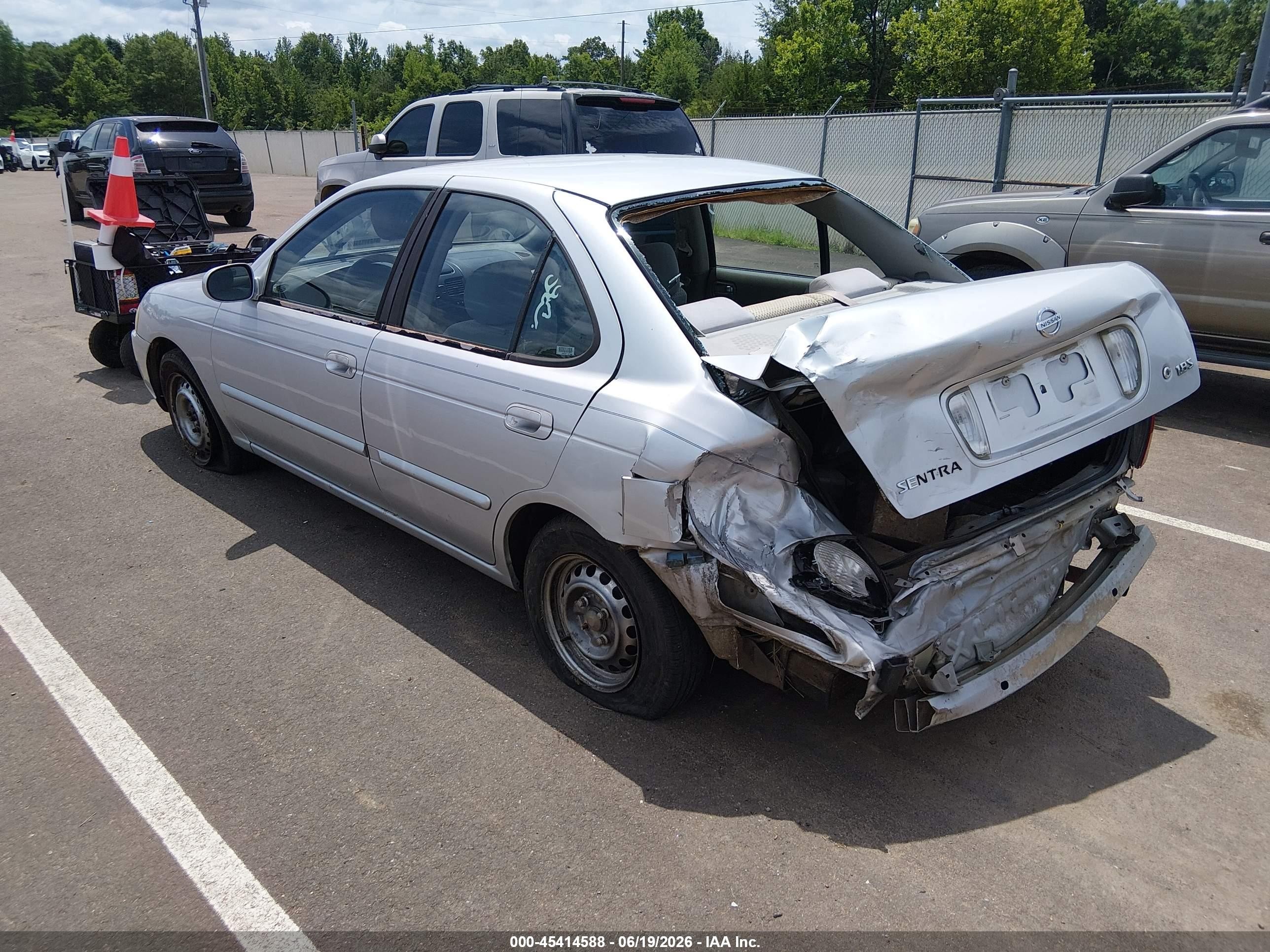 2006 Nissan Sentra 1.8s Silver vin: 3N1CB51DX6L462991
