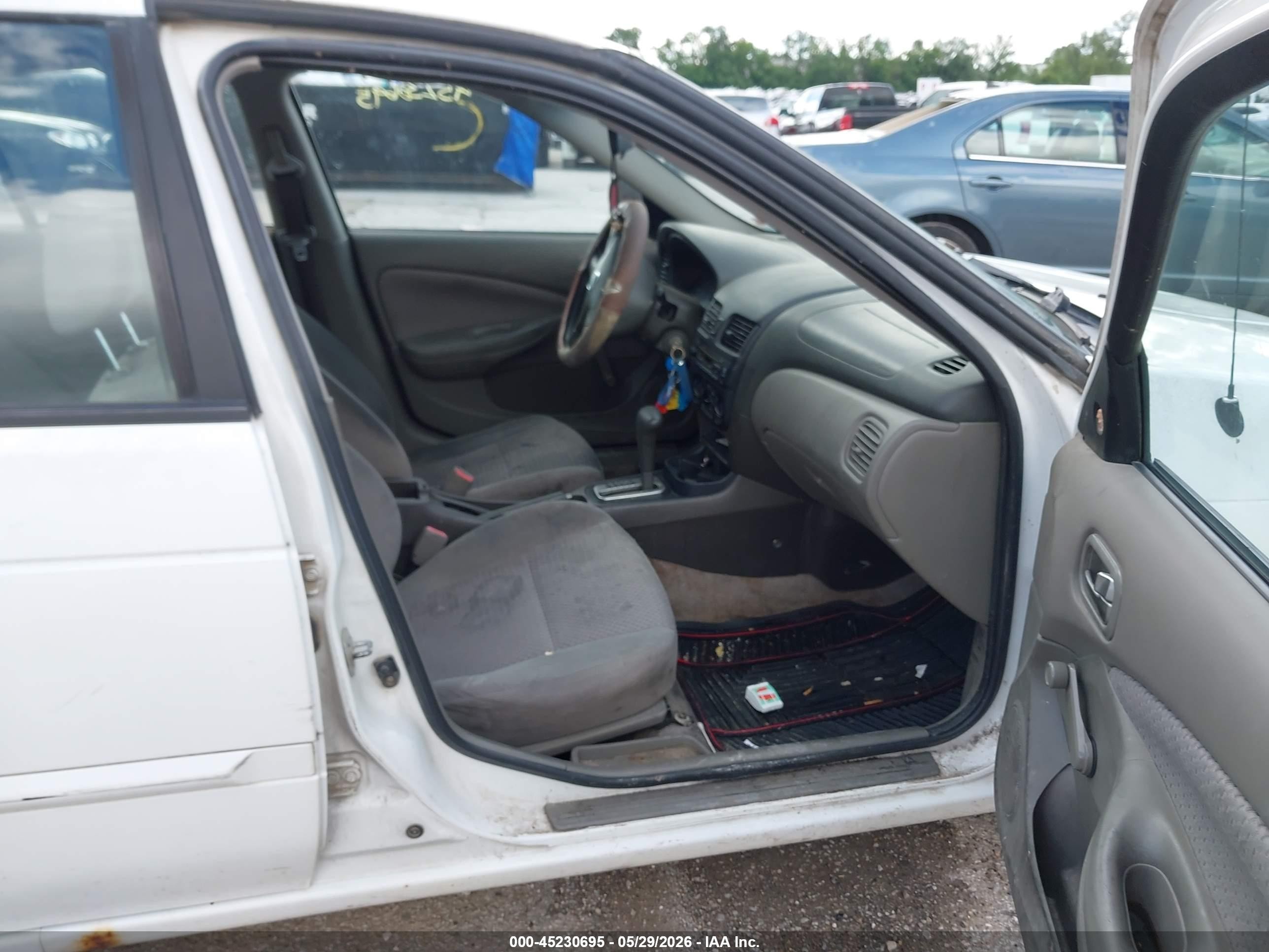 2006 Nissan Sentra 1.8 White vin: 3N1CB51DX6L630547
