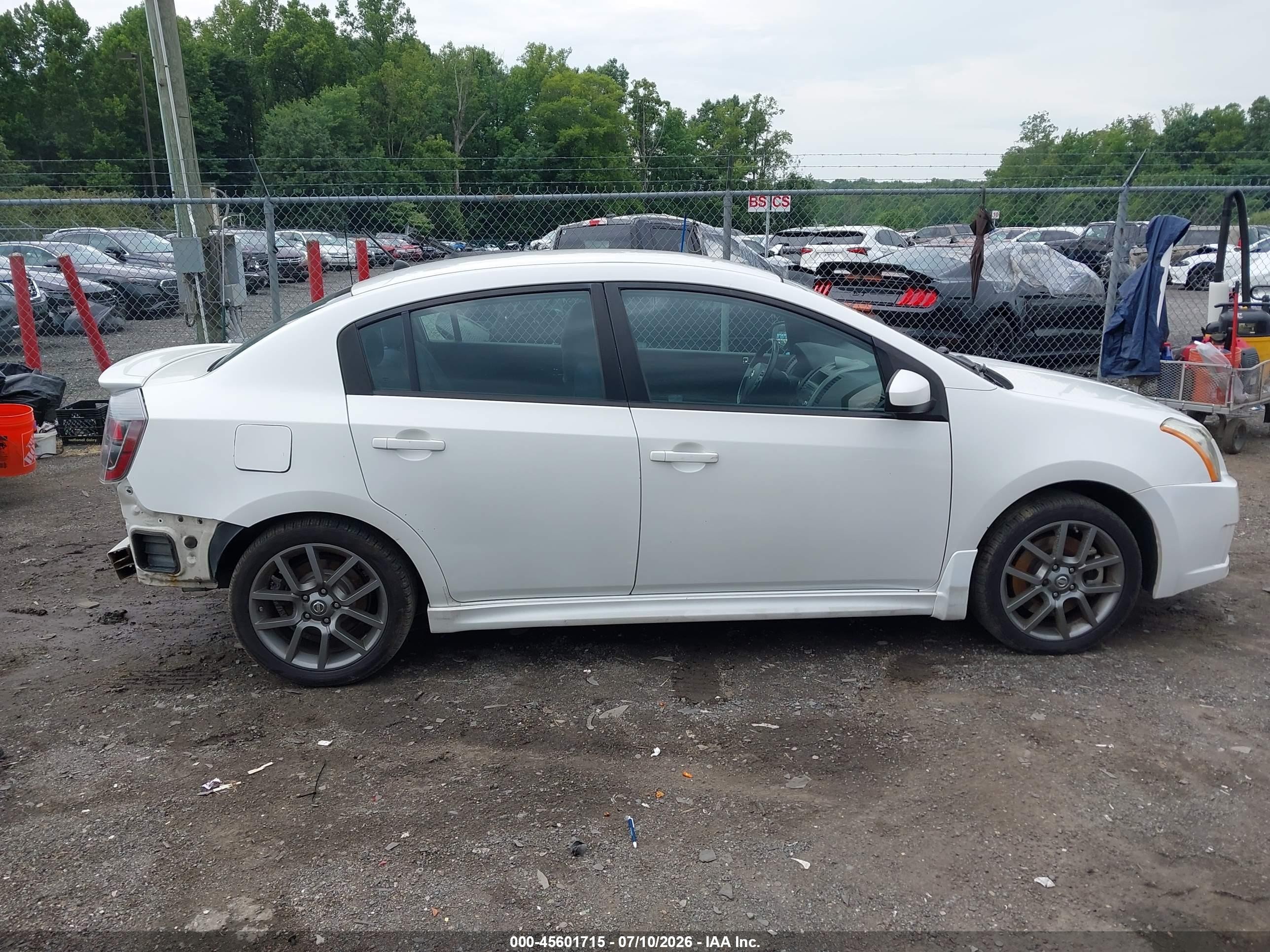 2010 Nissan Sentra Se-r Spec V White vin: 3N1CB6AP8AL678766