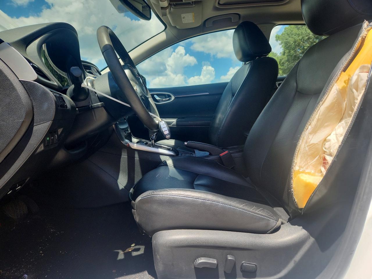 2017 Nissan Sentra Sr Turbo Белый vin: 3N1CB7AP7HY327575