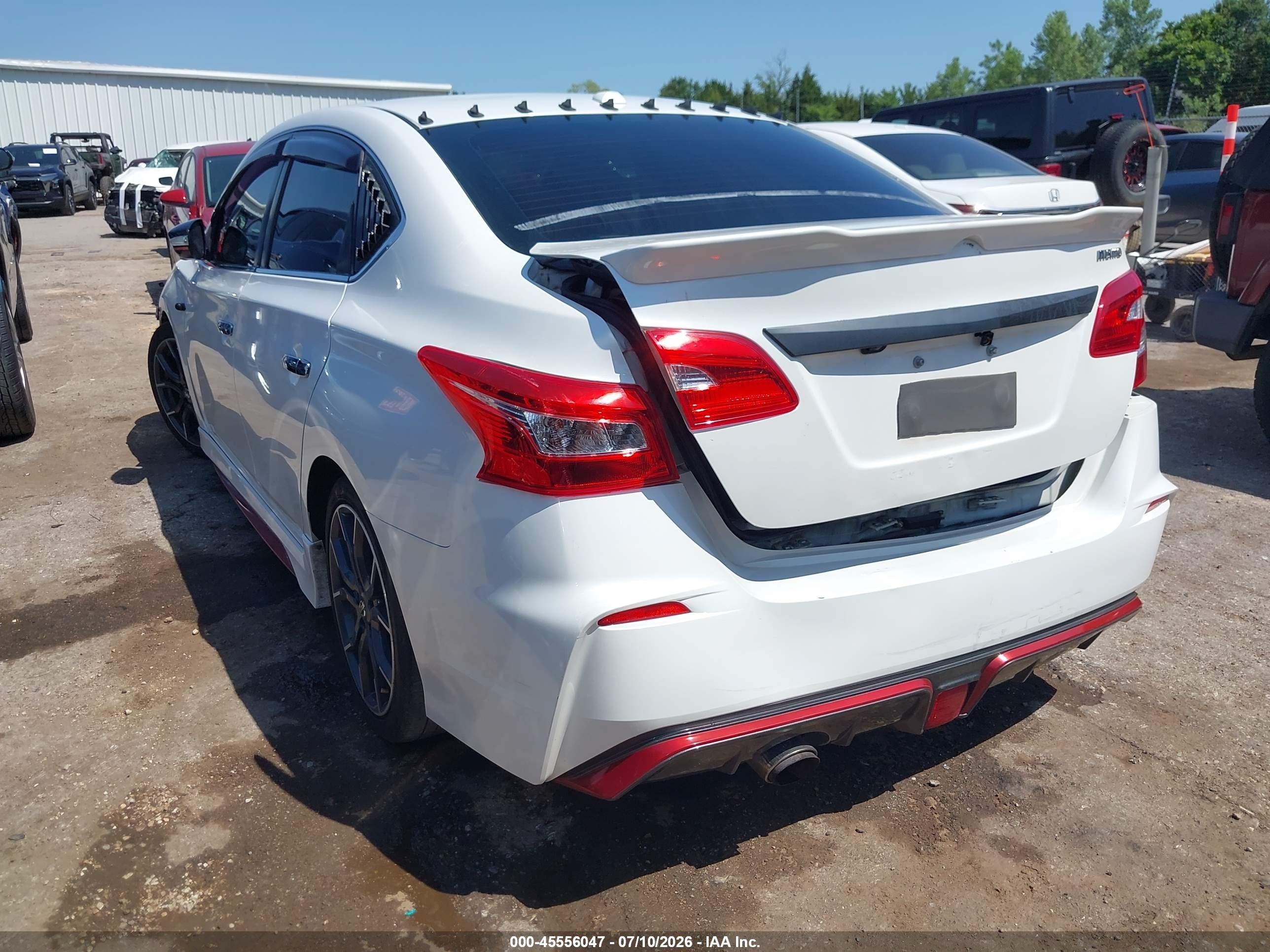 2017 Nissan Sentra Nismo White vin: 3N1CB7AP9HY304962