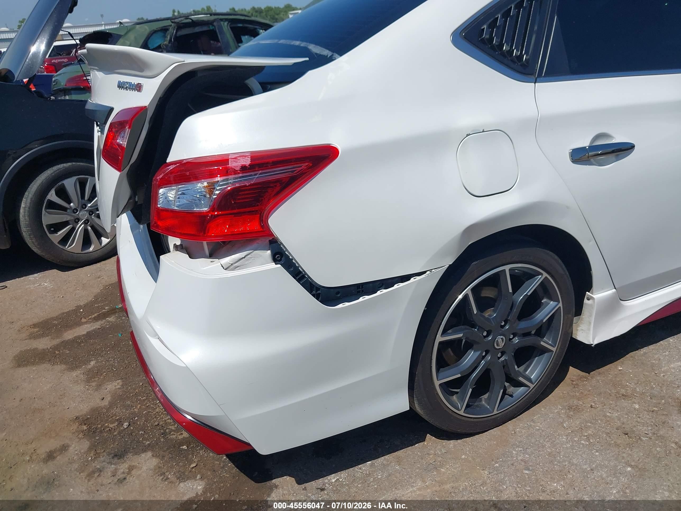 2017 Nissan Sentra Nismo White vin: 3N1CB7AP9HY304962