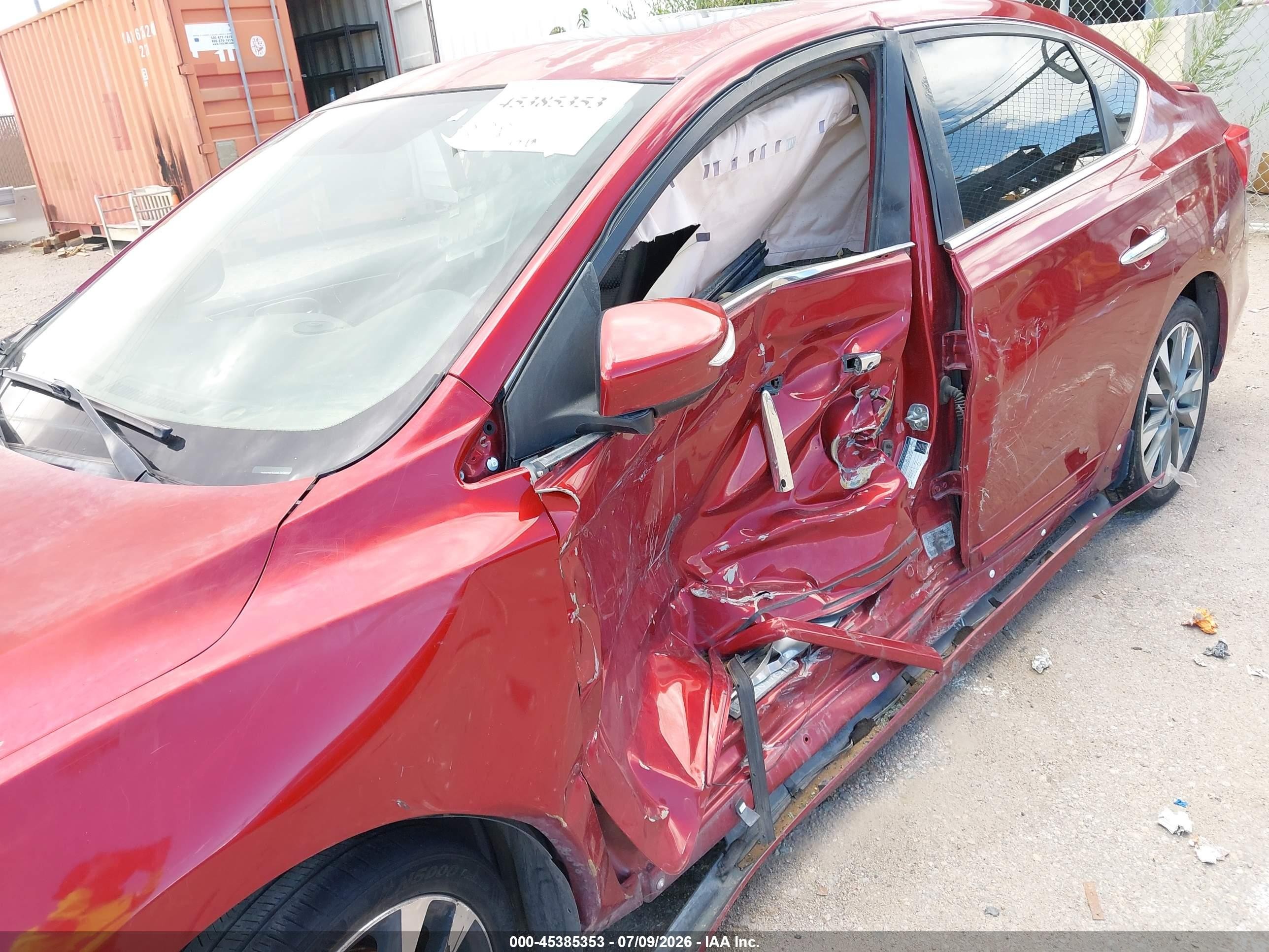 2018 Nissan Sentra   Burgundy vin: 3N1CB7AP9JY202437