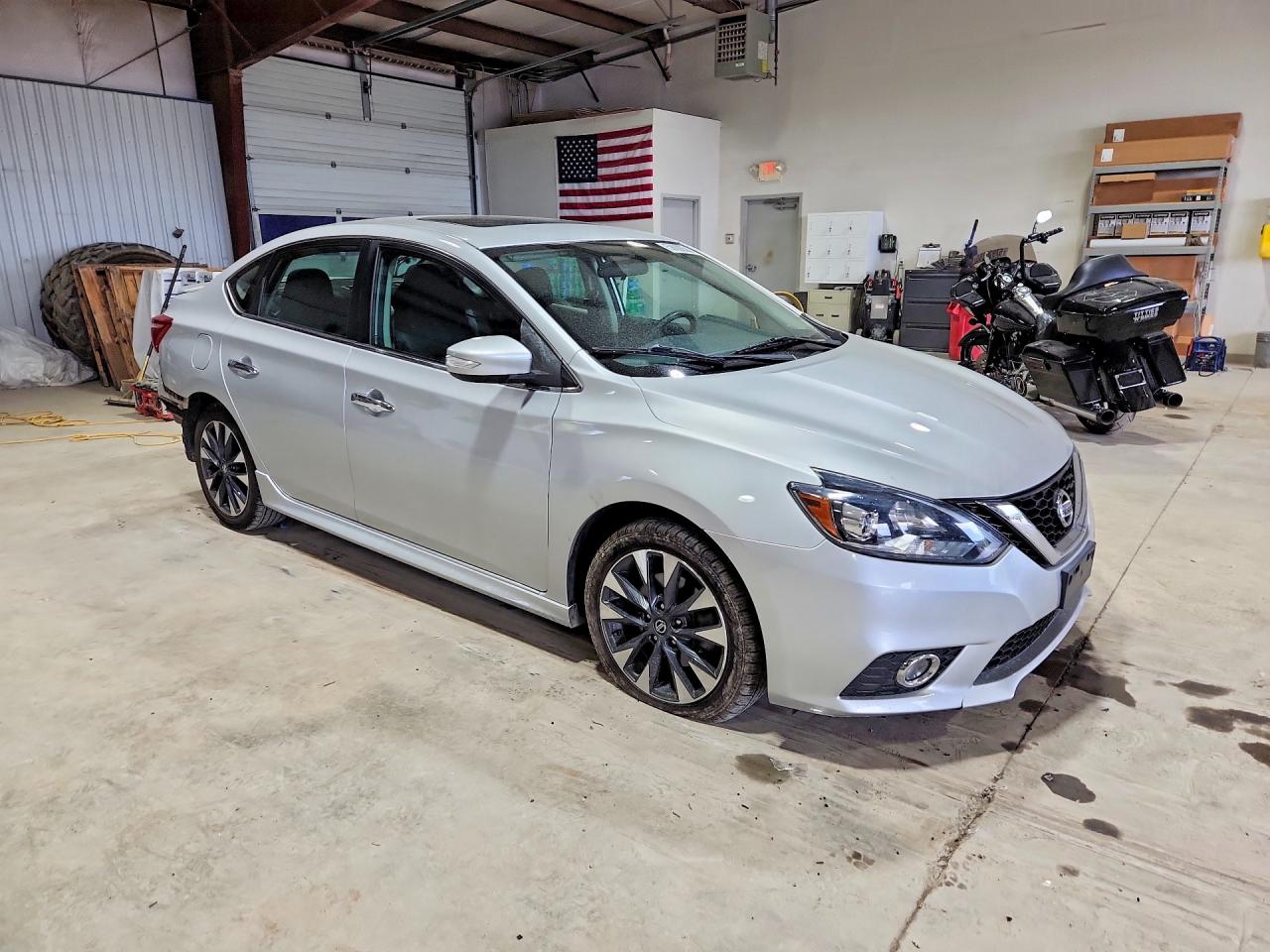2018 Nissan Sentra Sr Turbo Silver vin: 3N1CB7APXJY212765